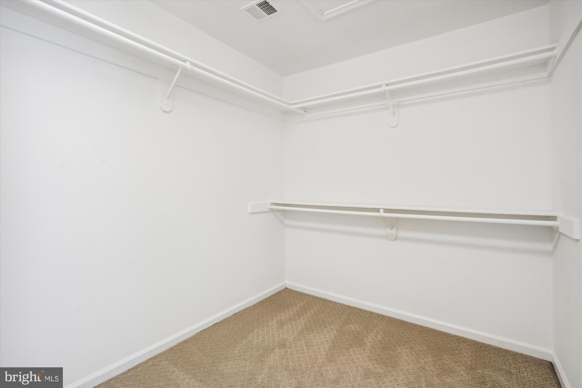 BALDWIN GROVE - Residential