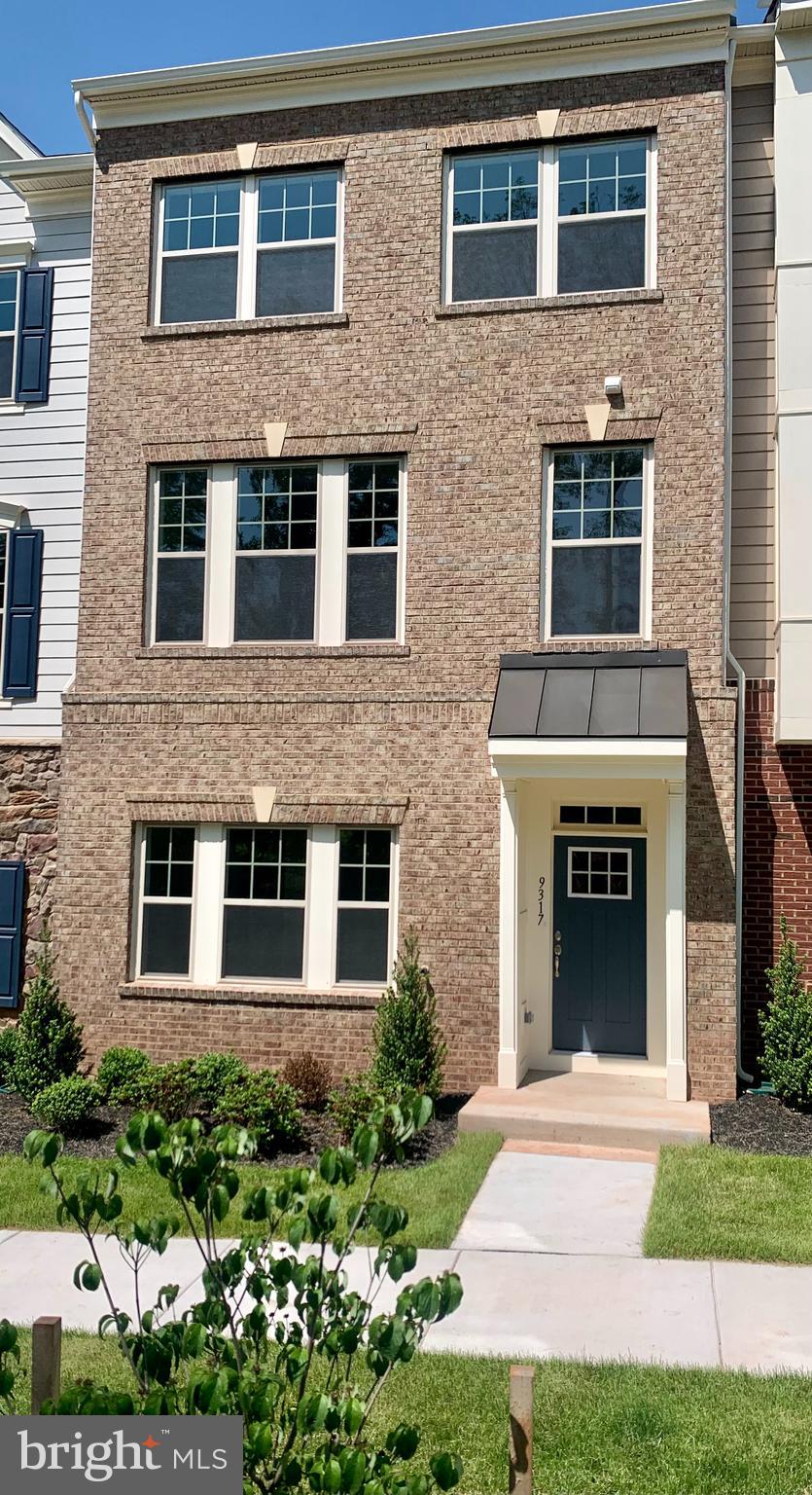 JEFFERSON SQUARE - Residential