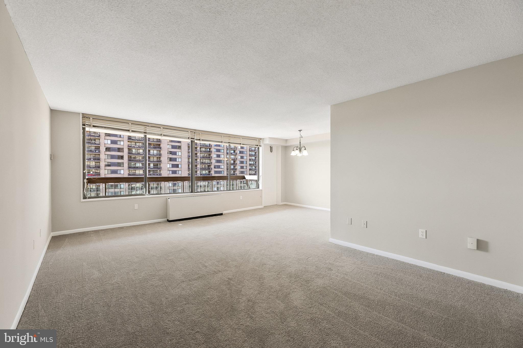 SKYLINE PLAZA - Residential