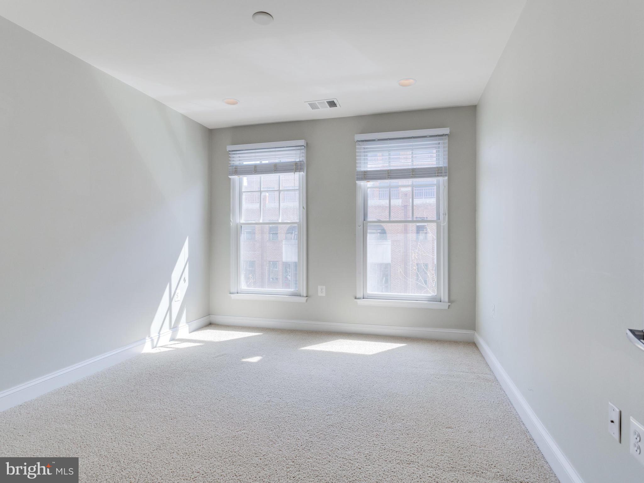 THE PRESCOTT - Residential Lease