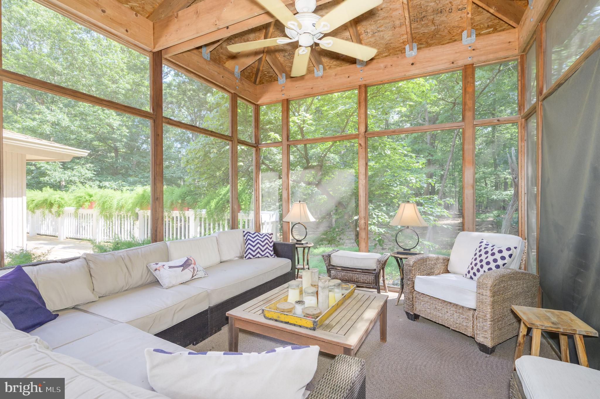 THE WOODS - Residential