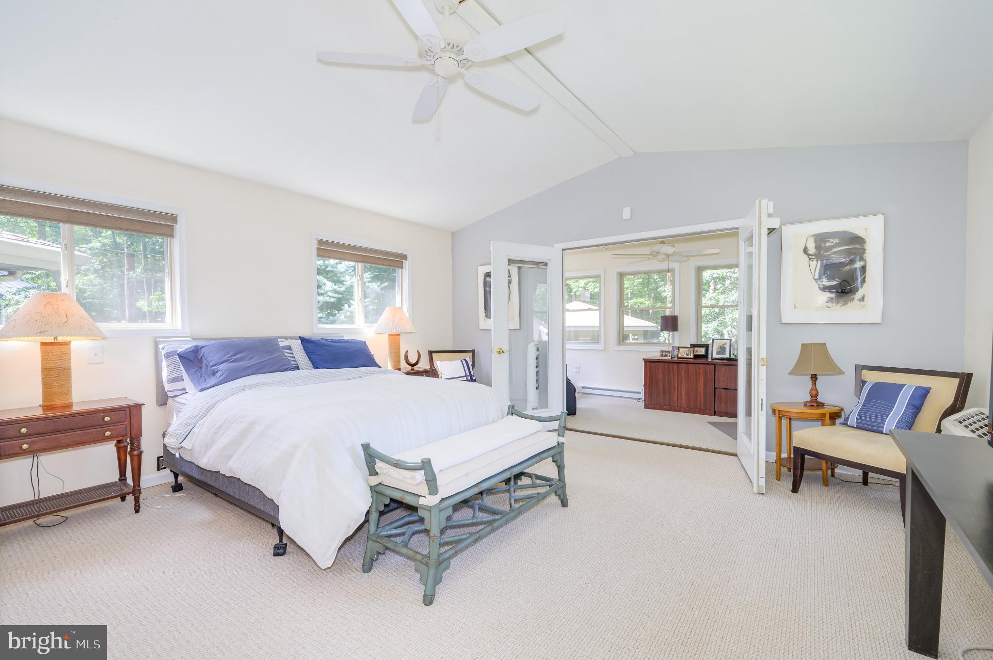 THE WOODS - Residential