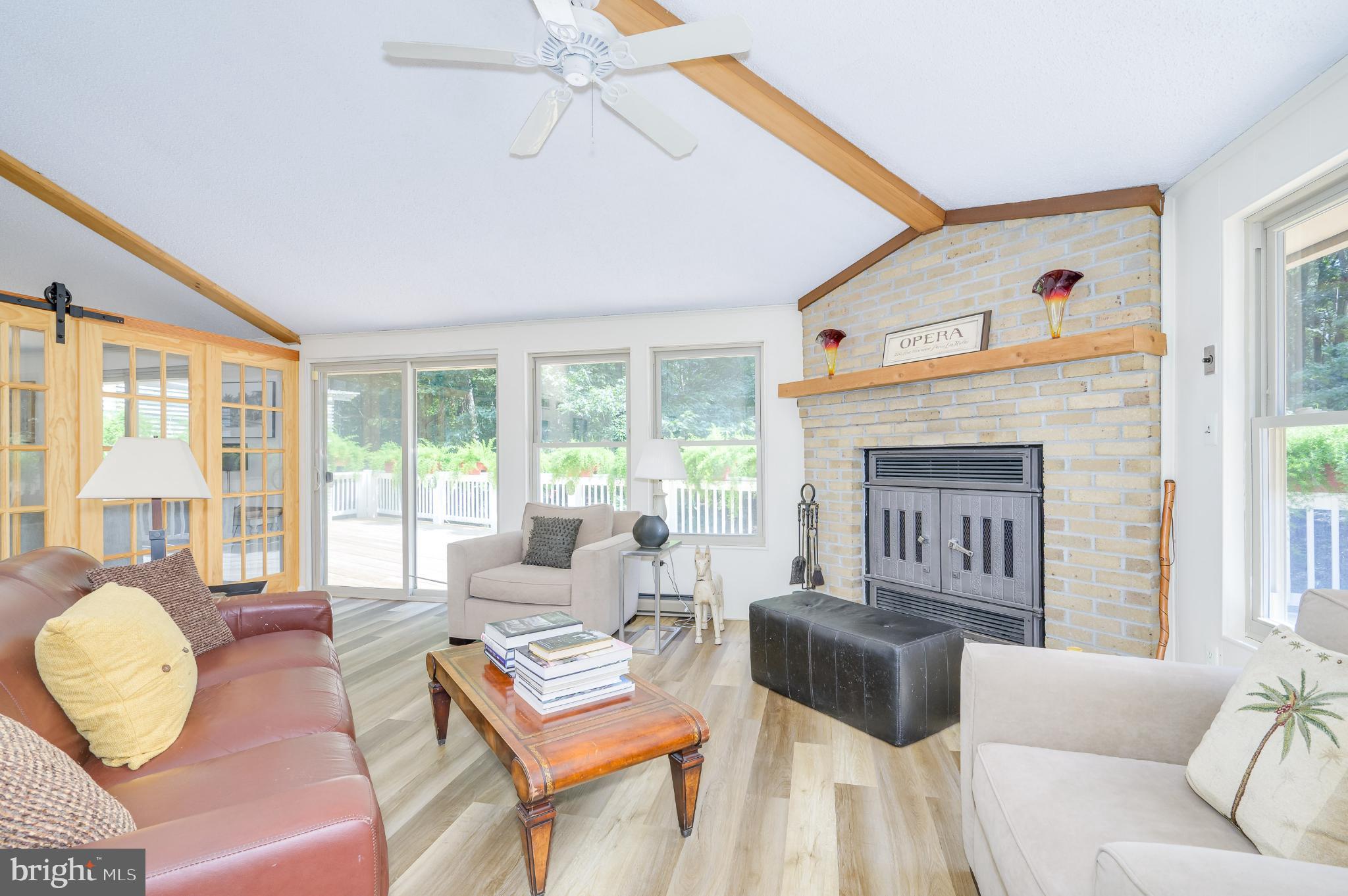 THE WOODS - Residential