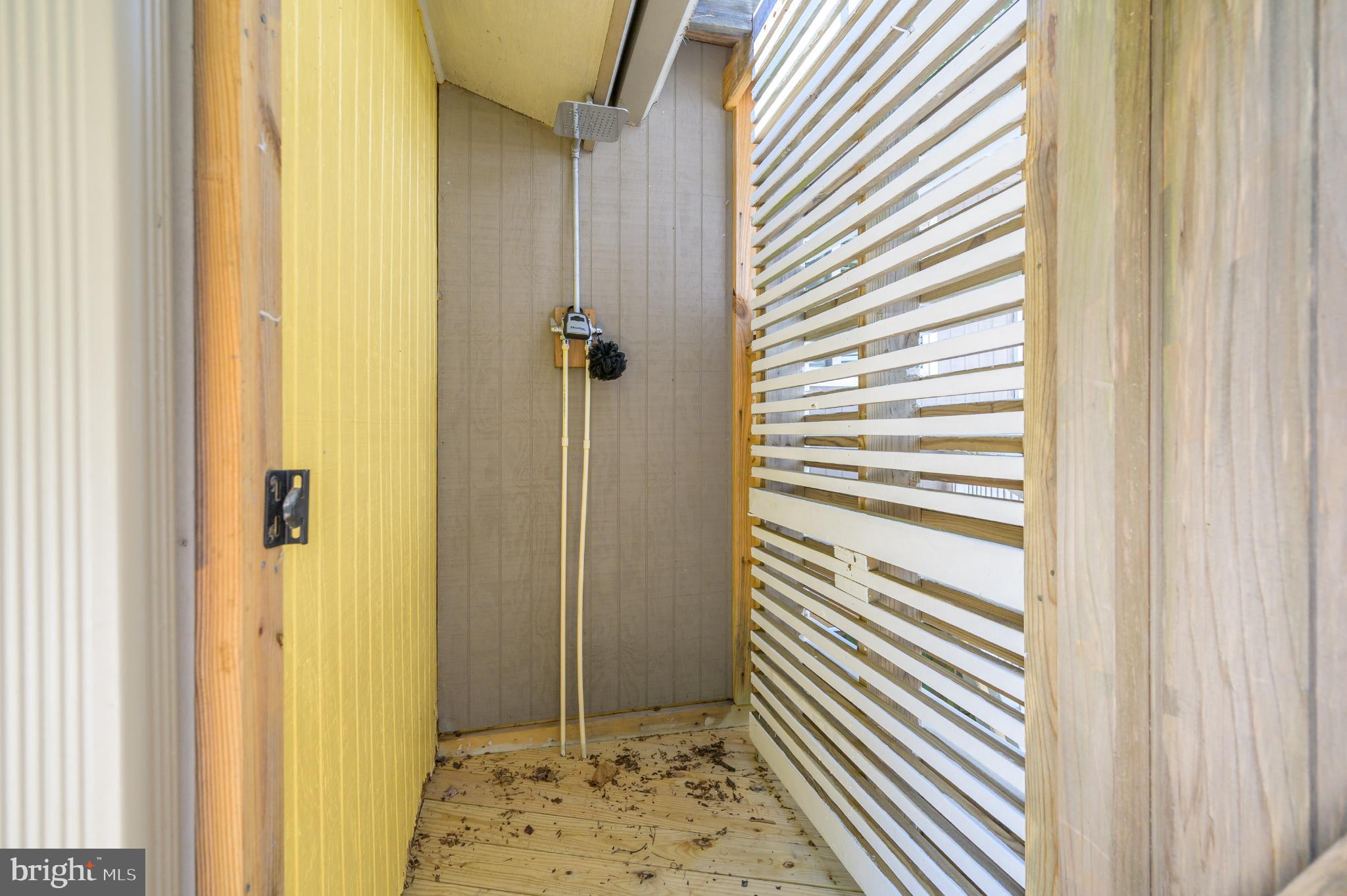 THE WOODS - Residential