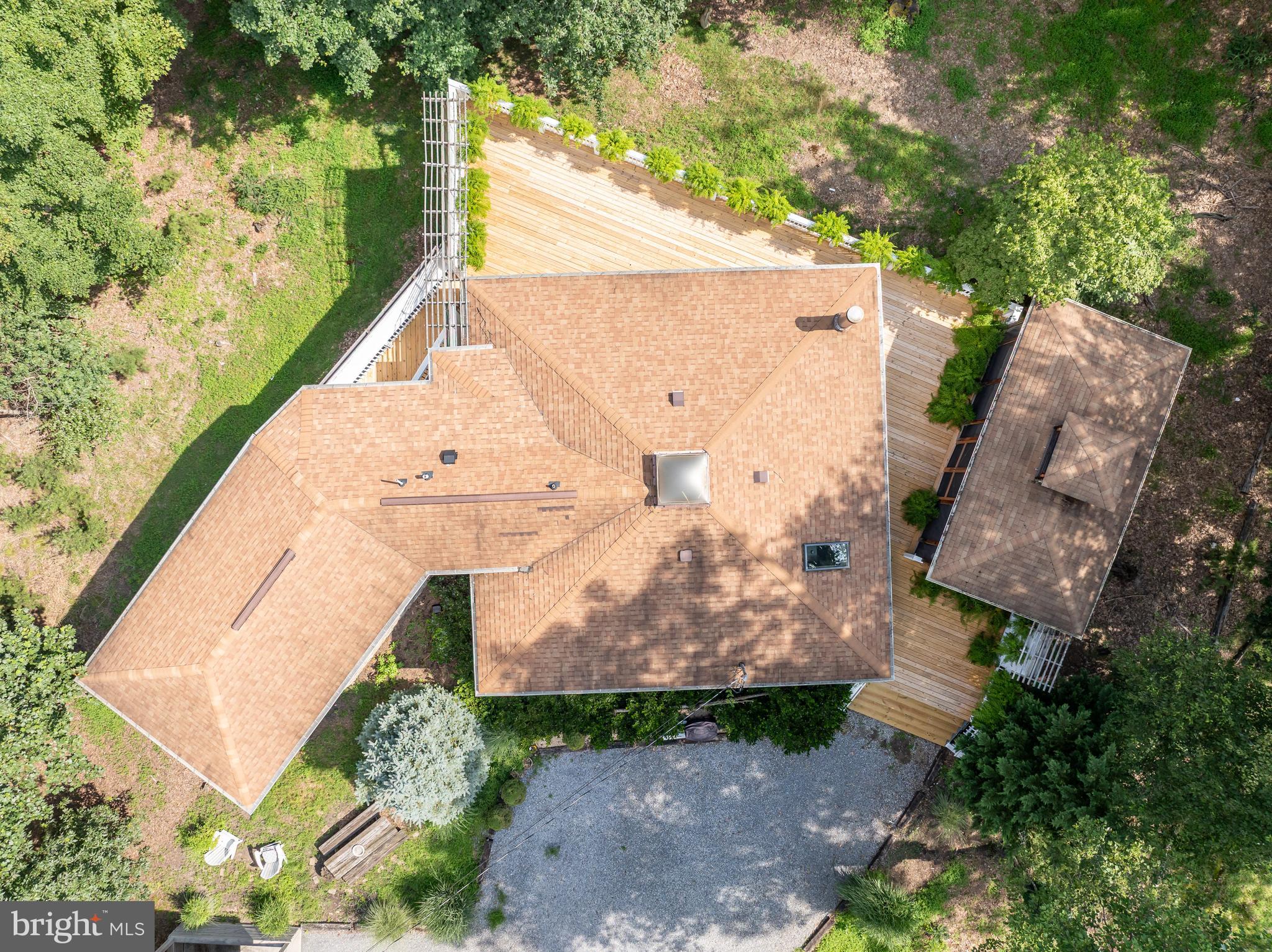 THE WOODS - Residential