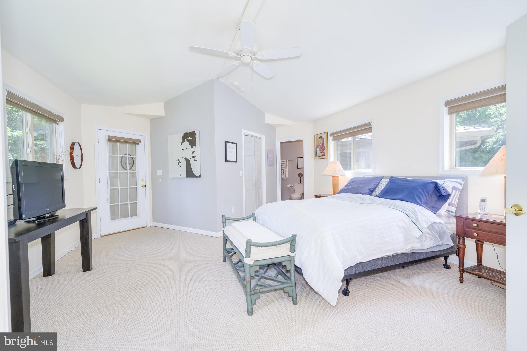 THE WOODS - Residential