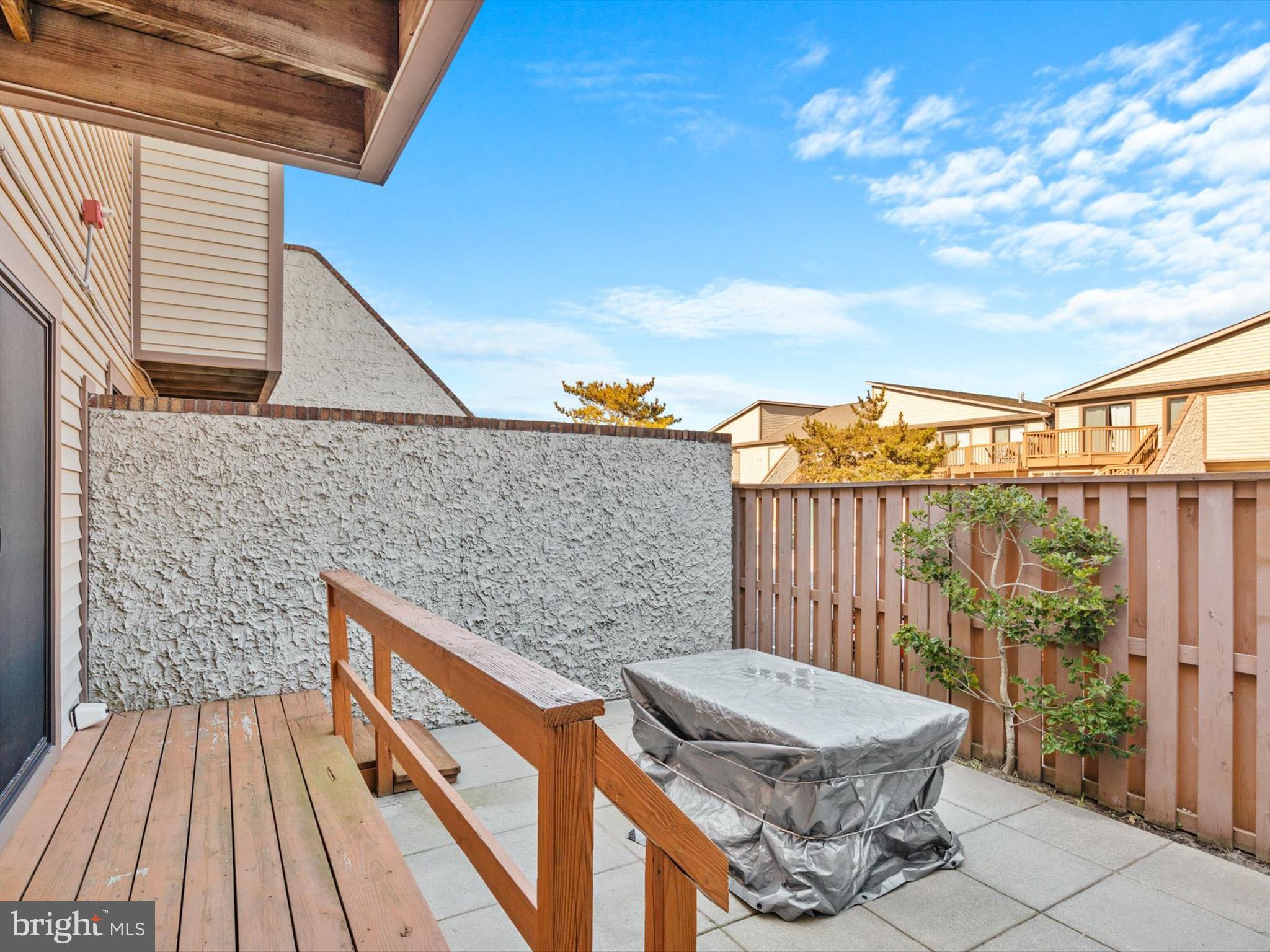 CLUB OCEAN VILLAS II - Residential