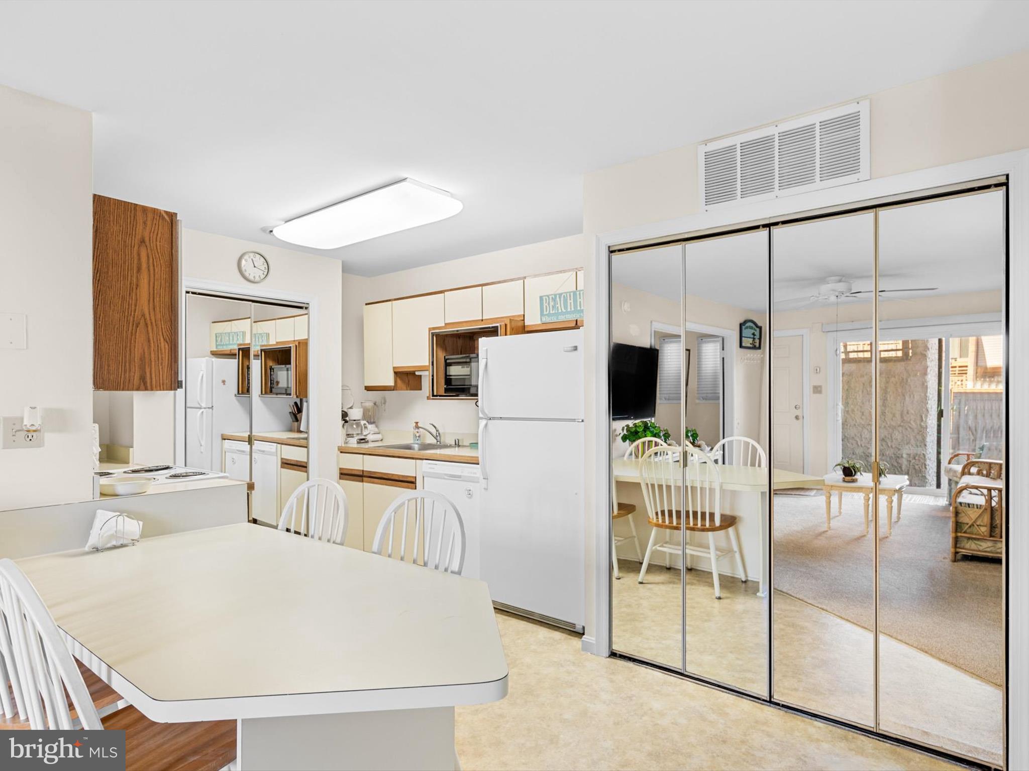 CLUB OCEAN VILLAS II - Residential