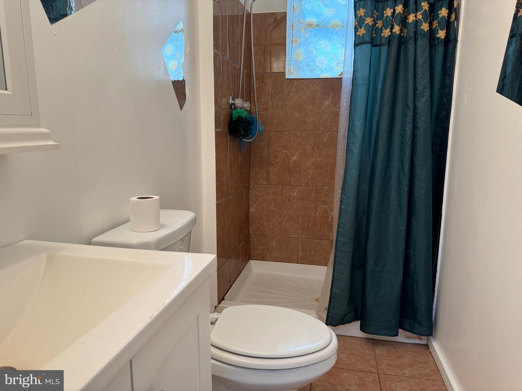 COLD SPRING NEWTOWN - Residential