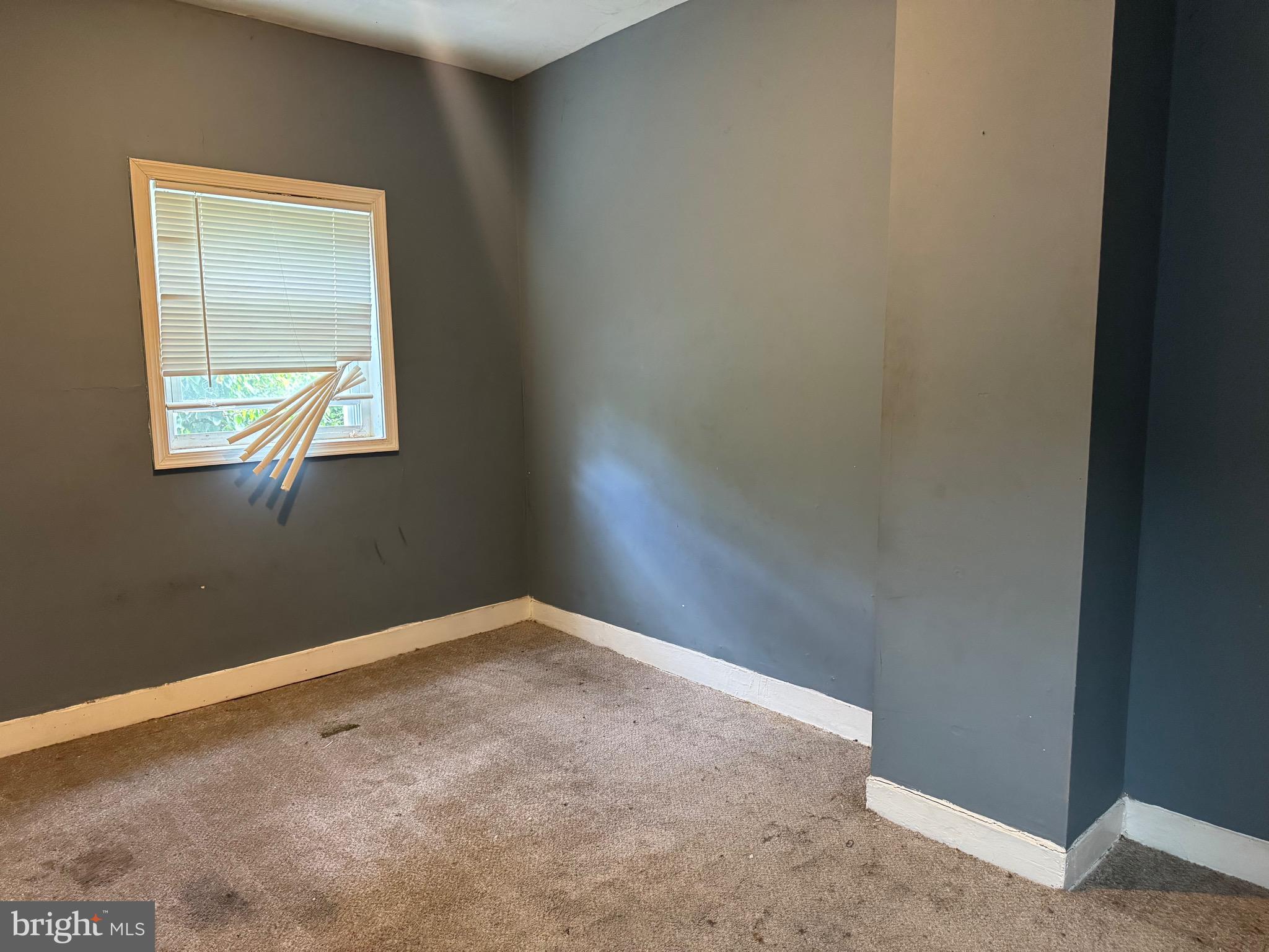 COLD SPRING NEWTOWN - Residential