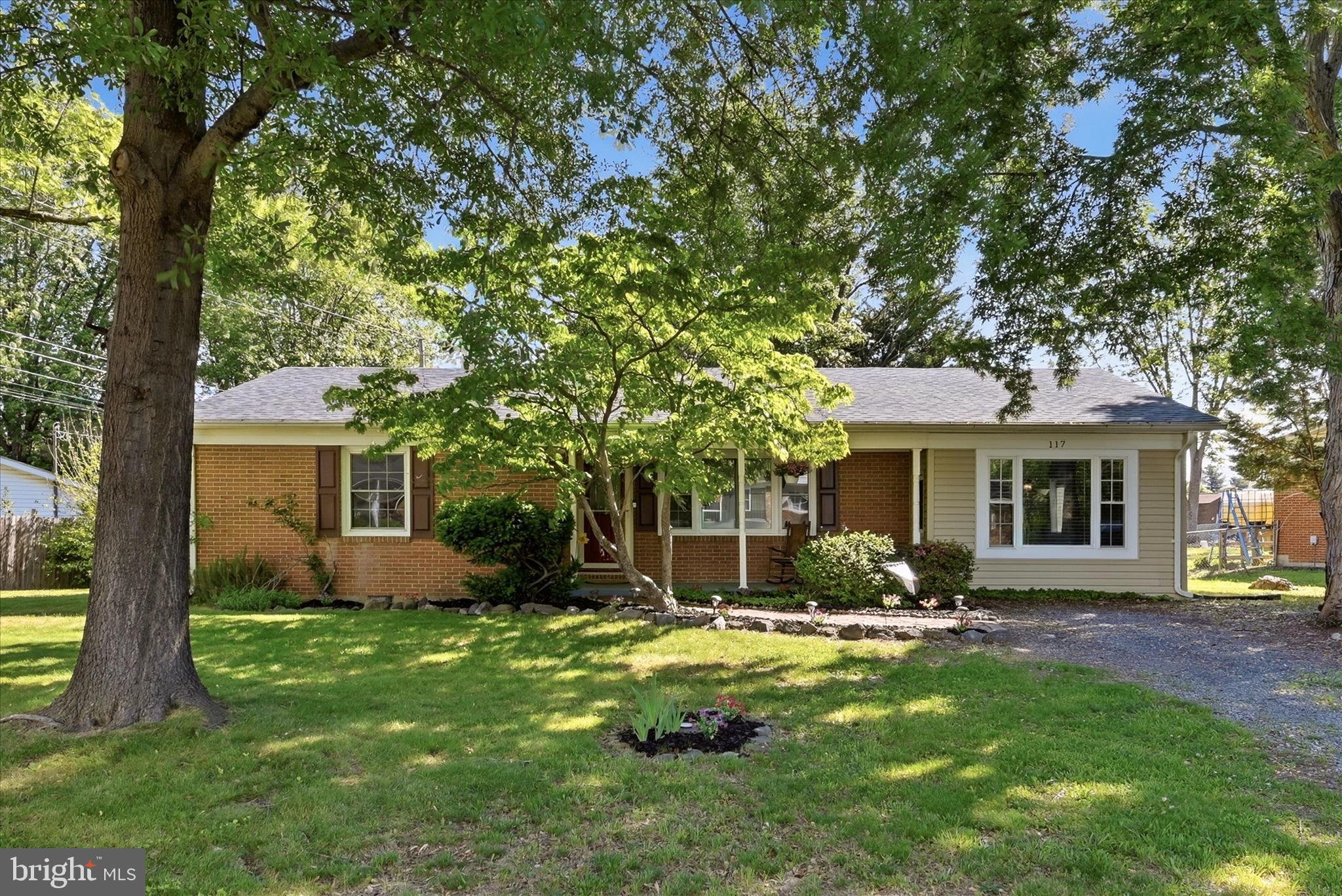 THE MEADOWS - Residential