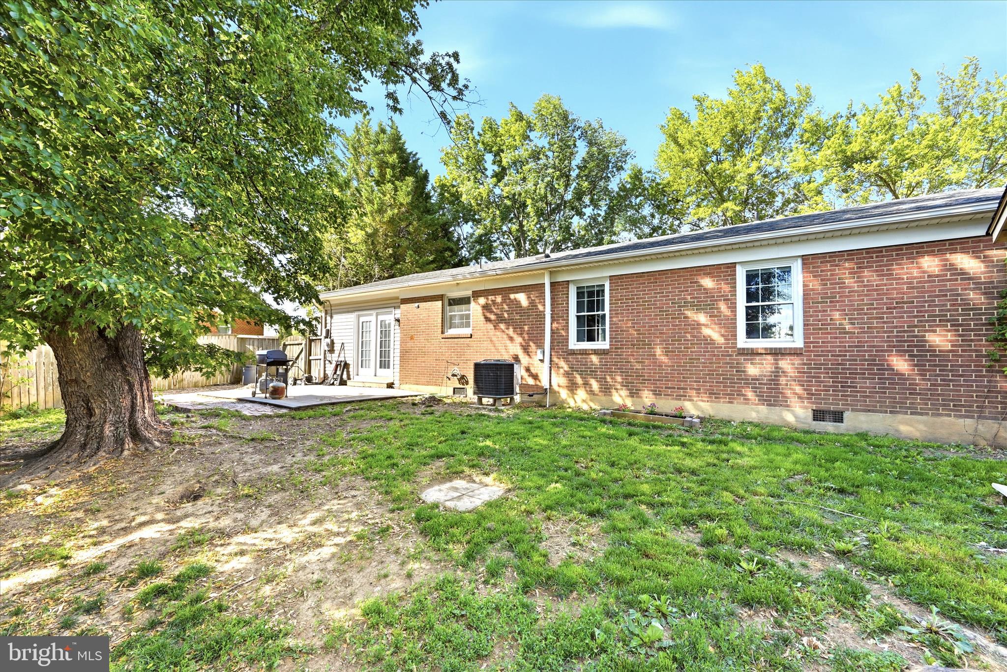 THE MEADOWS - Residential