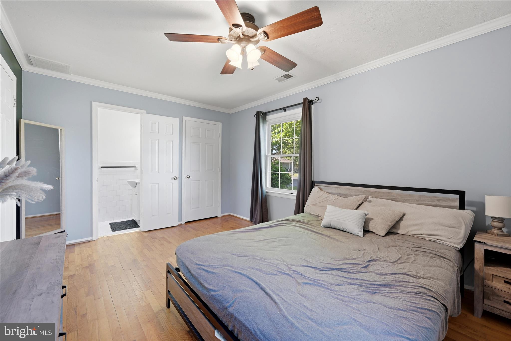 THE MEADOWS - Residential