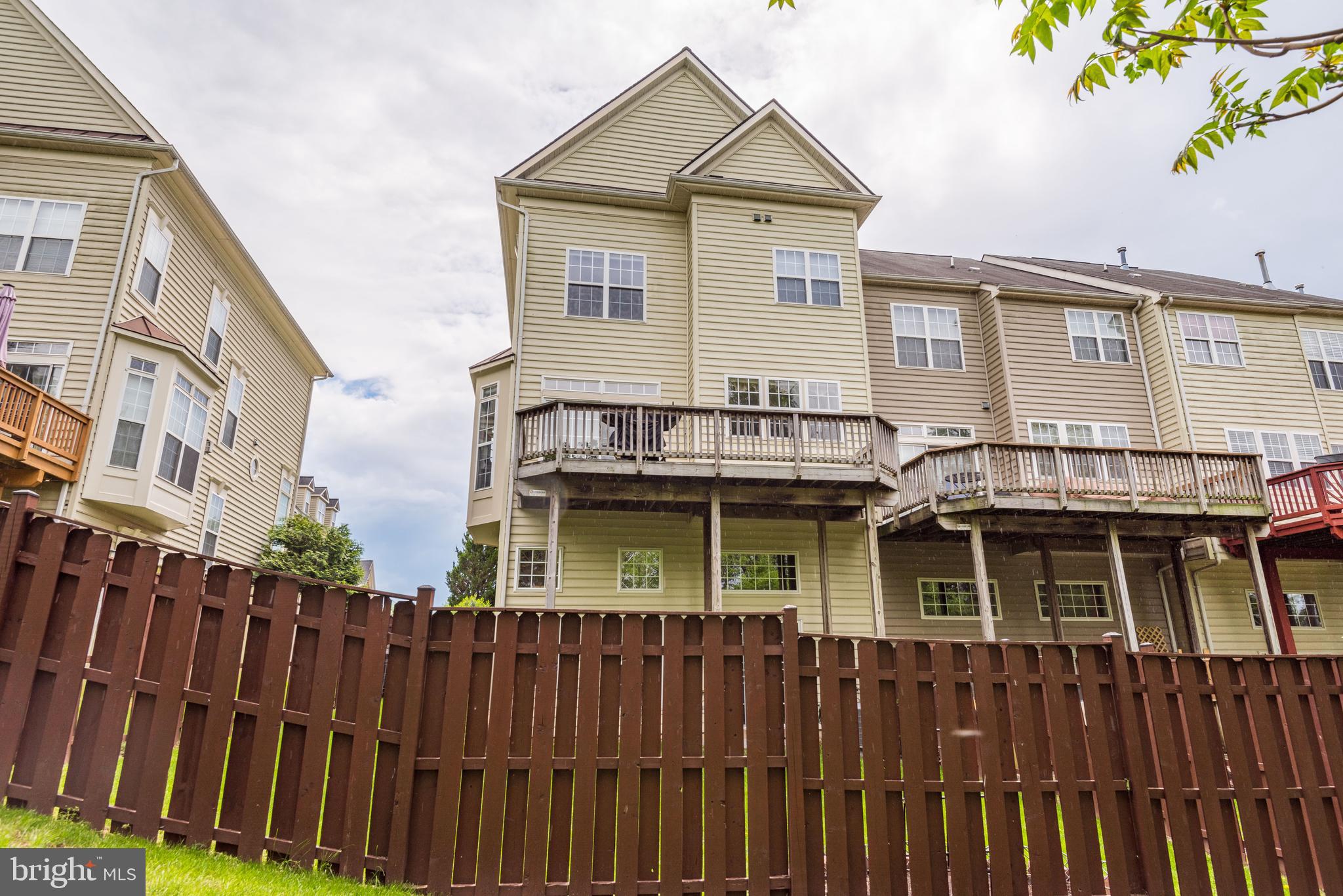 EDWARDS LANDING - Residential