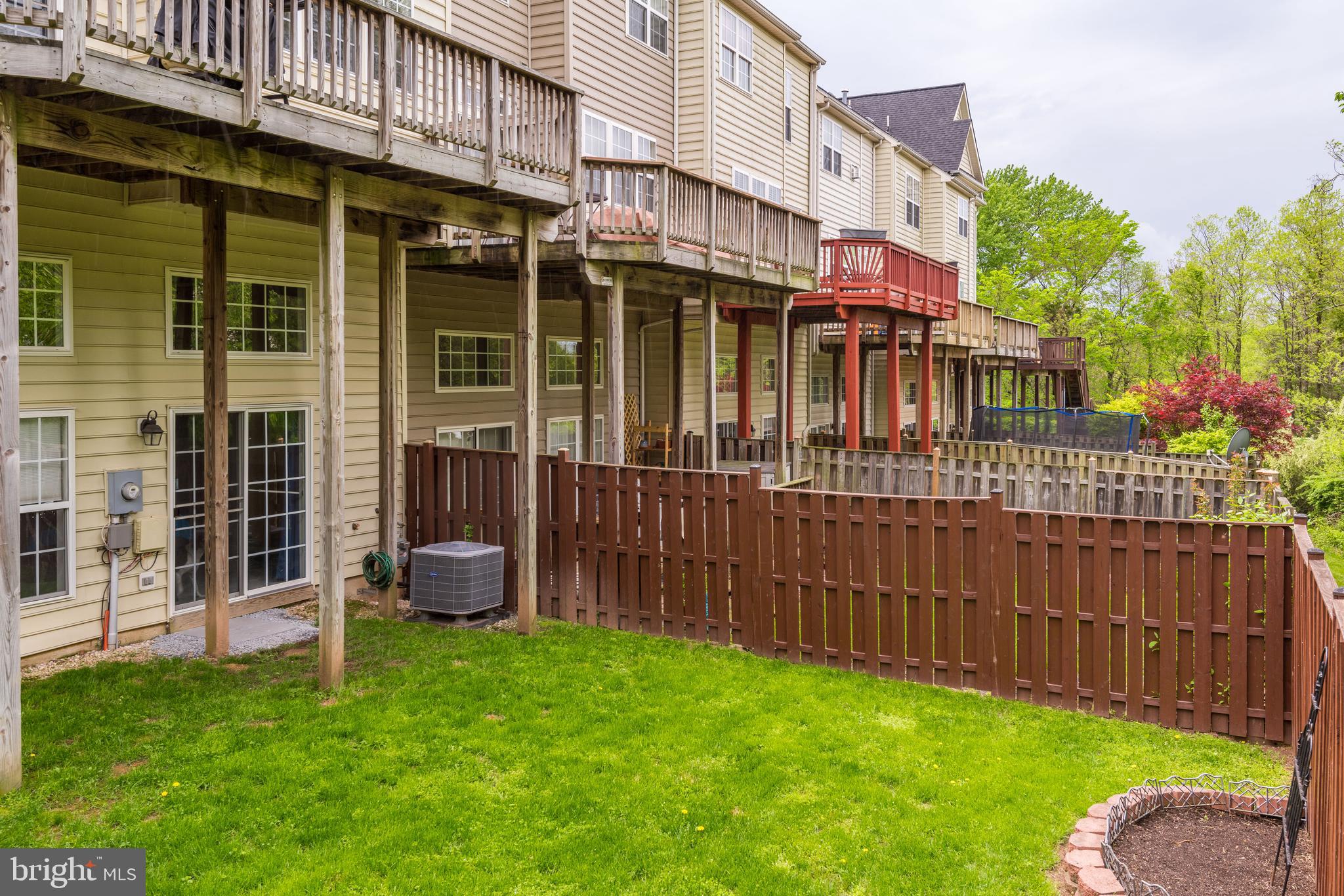 EDWARDS LANDING - Residential