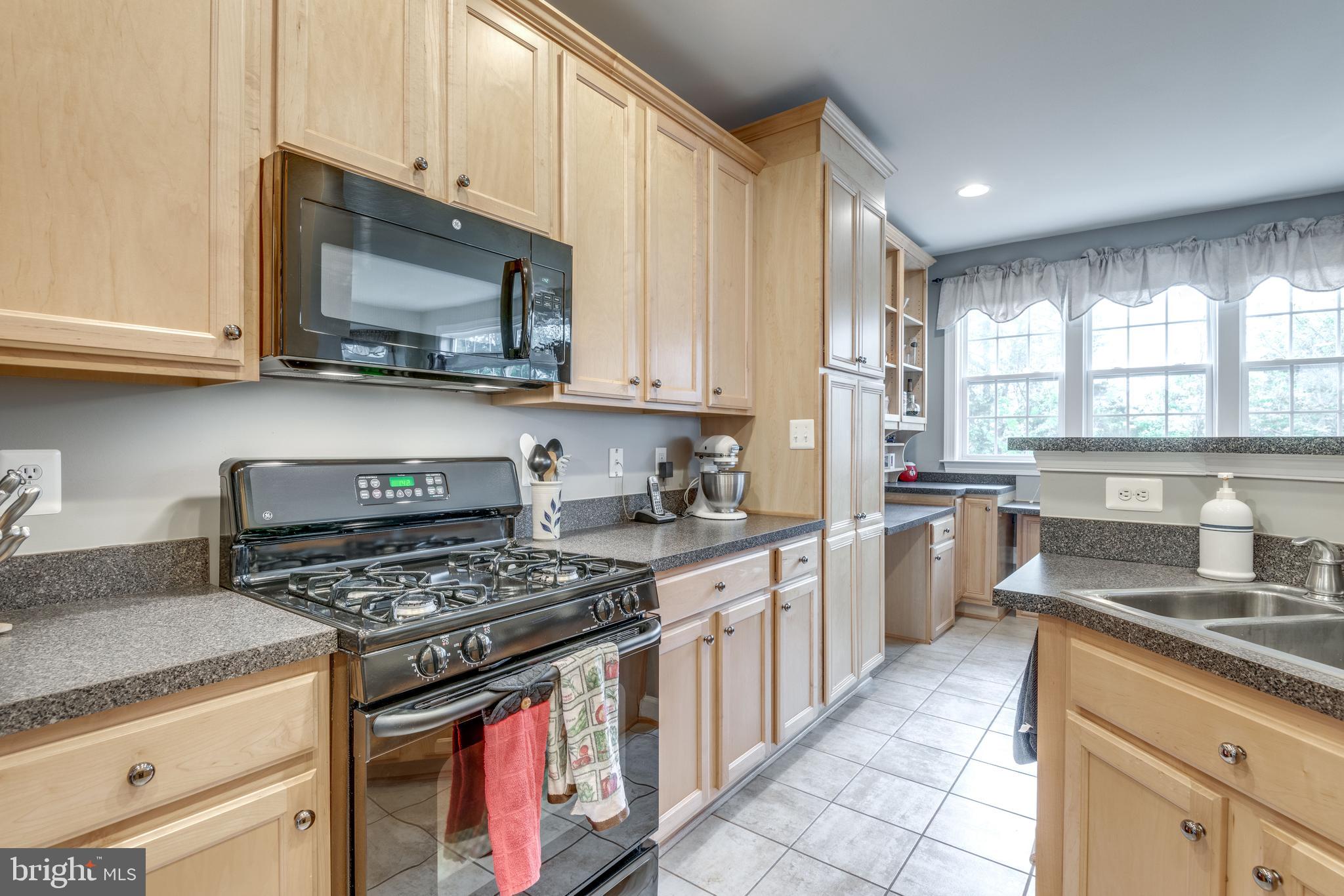 EDWARDS LANDING - Residential