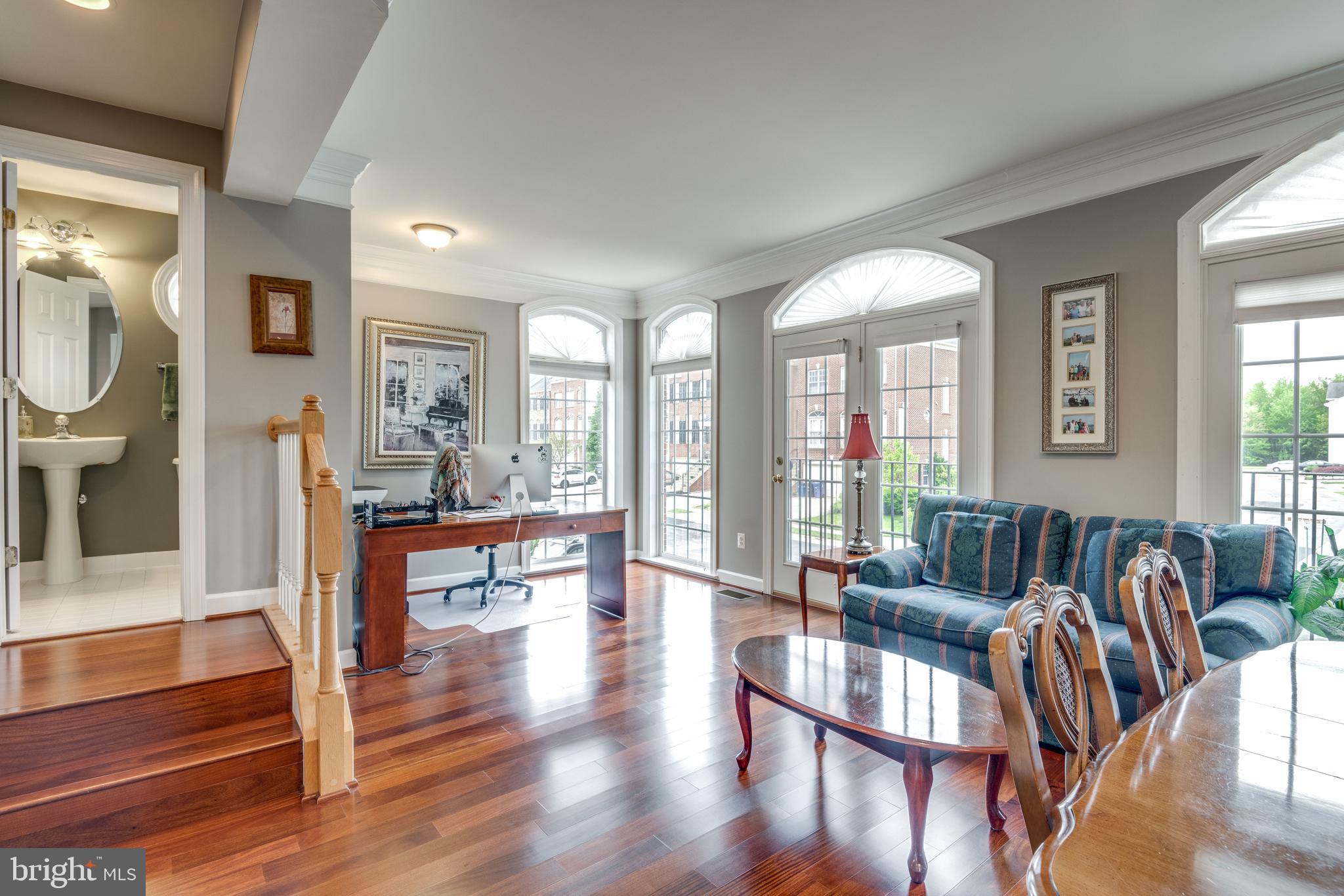 EDWARDS LANDING - Residential