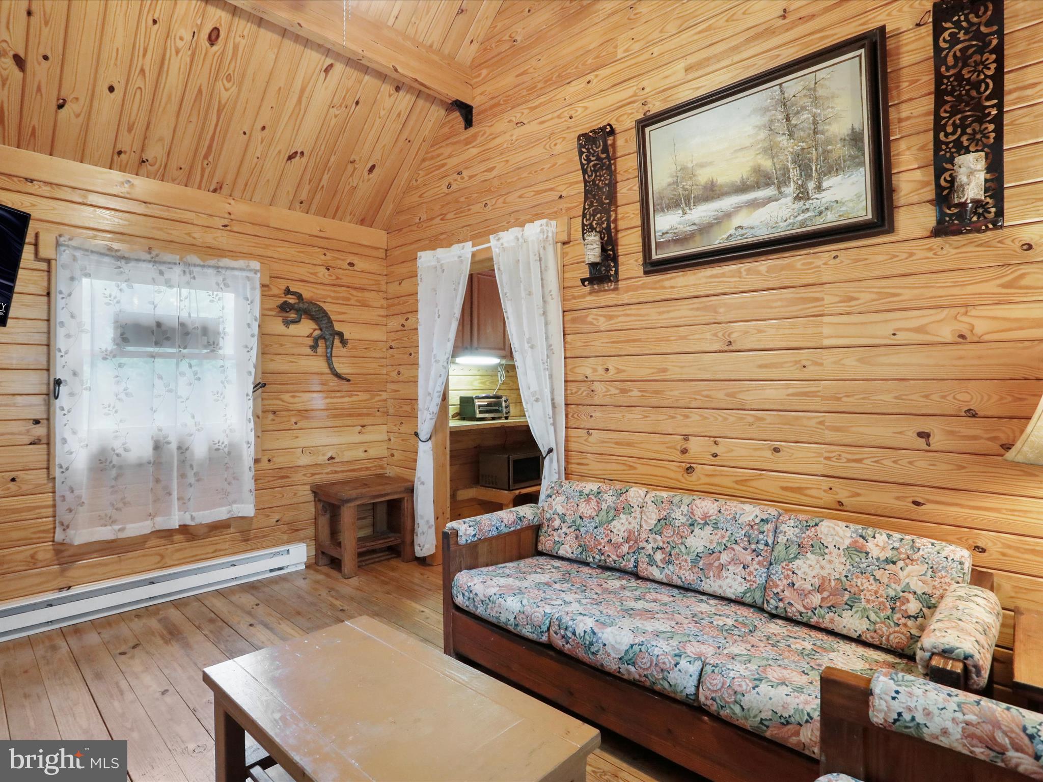 BLUFFS ON THE POTOMAC - Residential