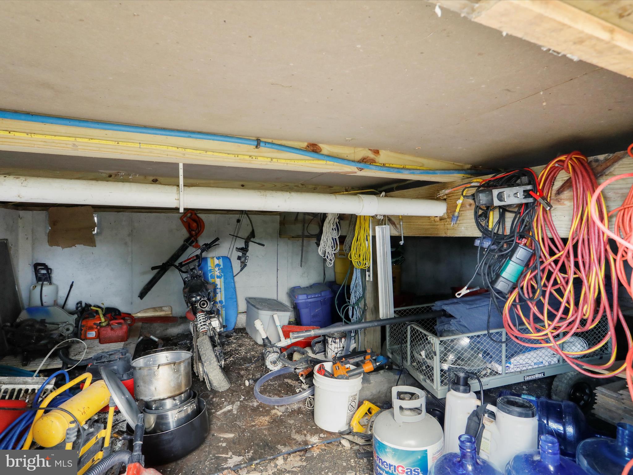 BLUFFS ON THE POTOMAC - Residential