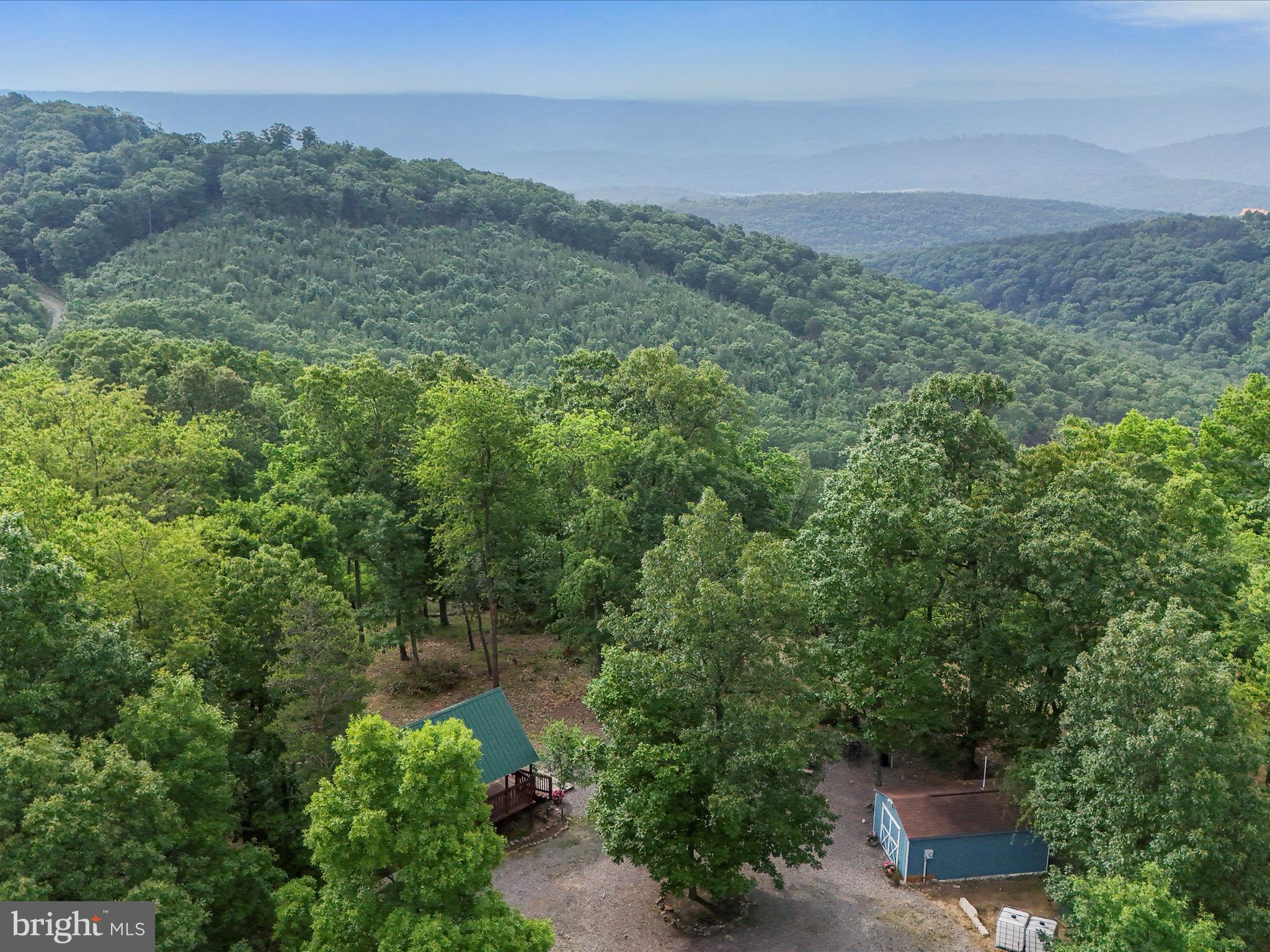 BLUFFS ON THE POTOMAC - Residential