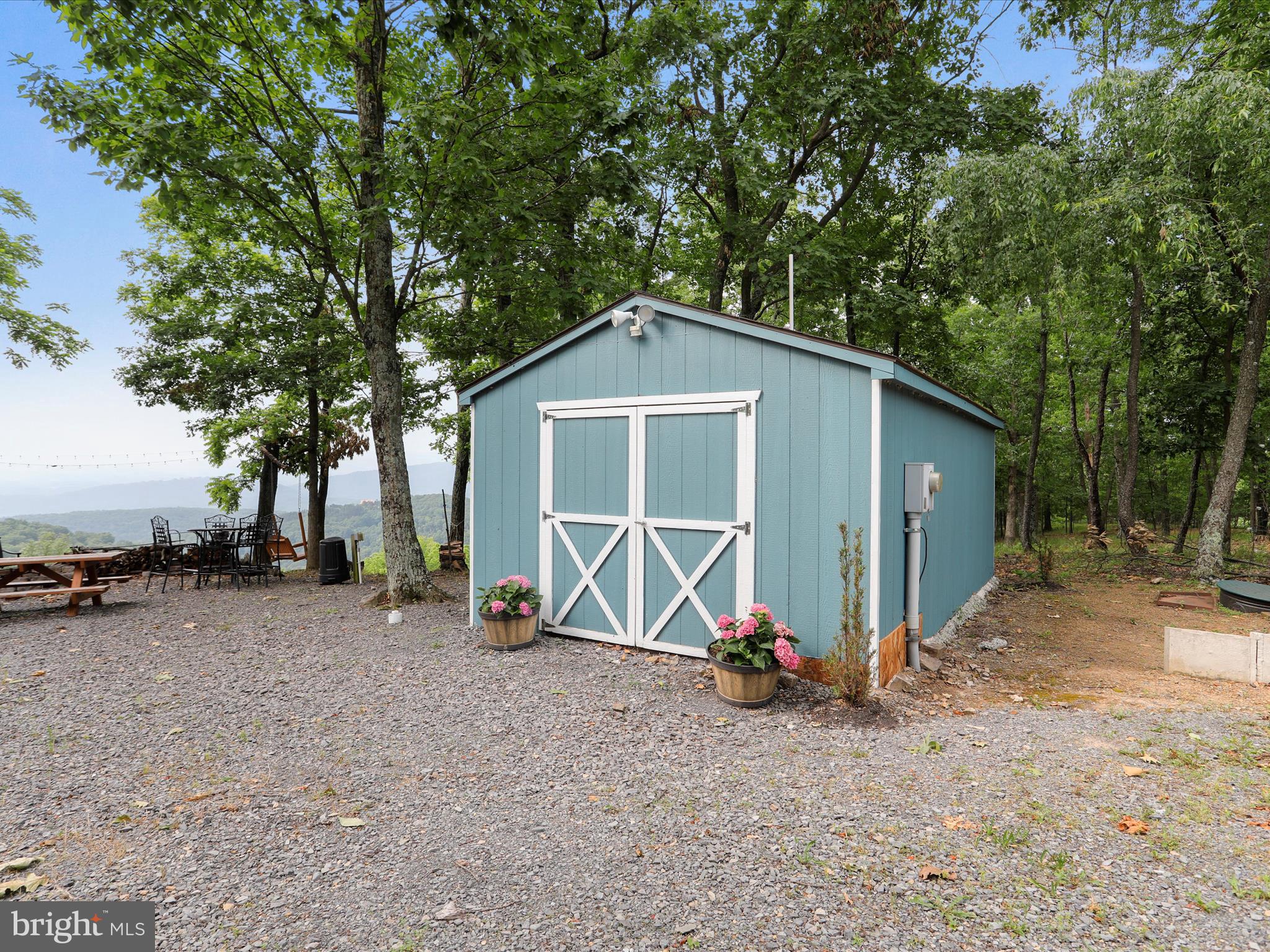 BLUFFS ON THE POTOMAC - Residential