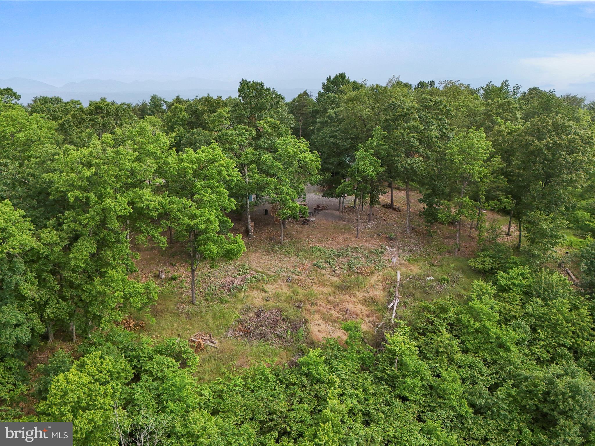 BLUFFS ON THE POTOMAC - Residential