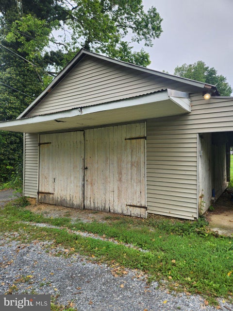 Photo of 119 S River St, MAYTOWN, PA 17550 (MLS # PALA2094862)