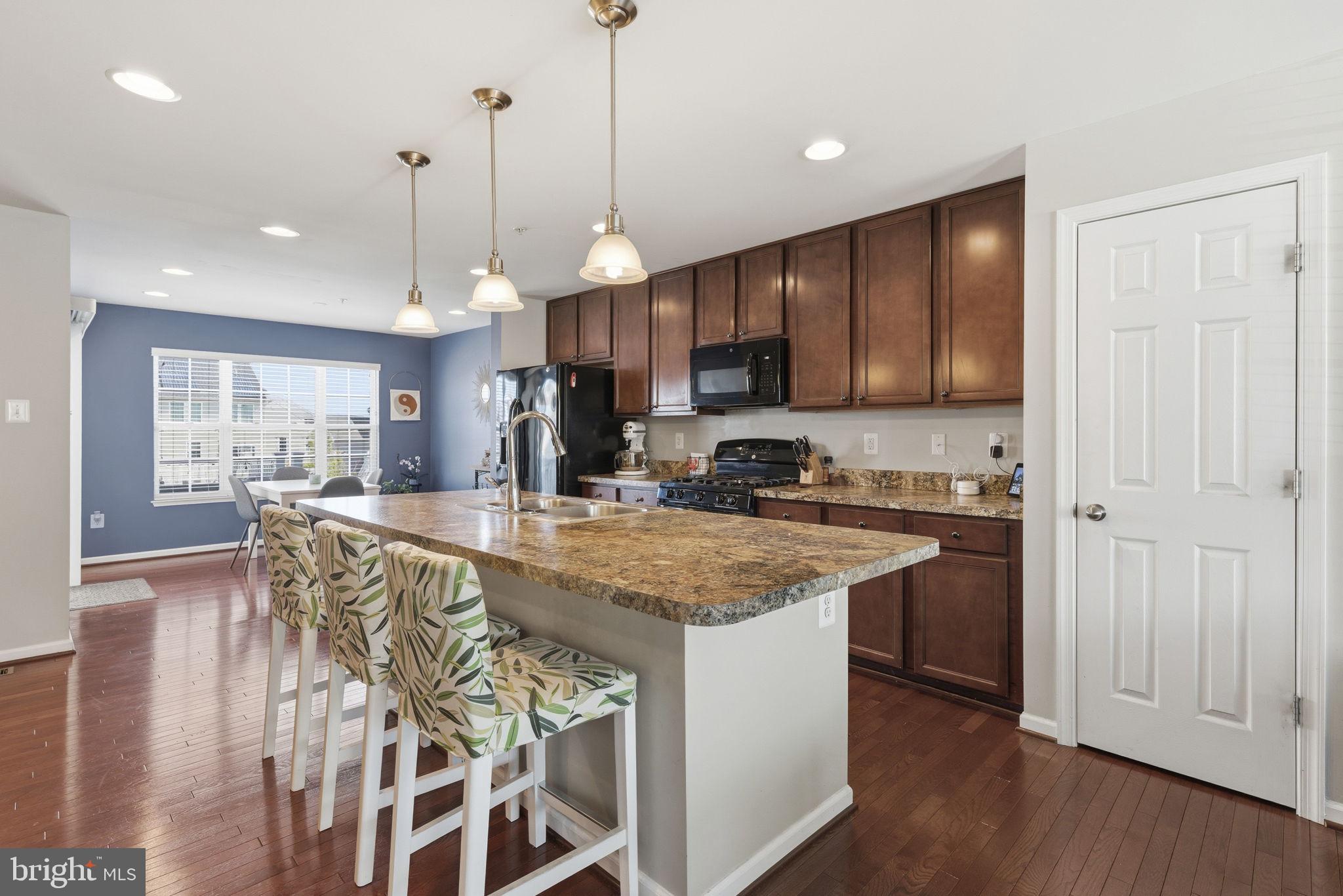 STANSBURY SHORES - Residential