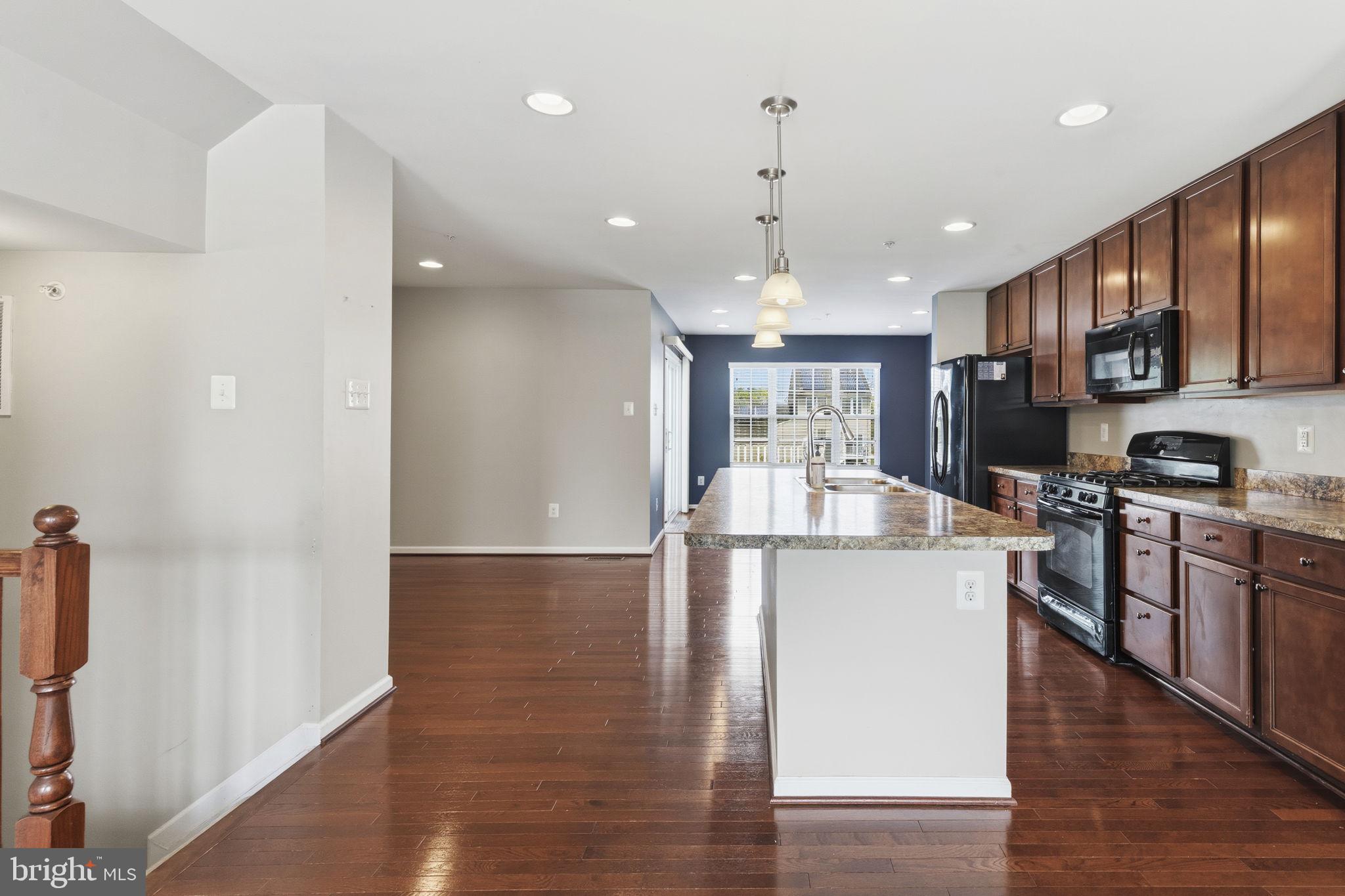 STANSBURY SHORES - Residential
