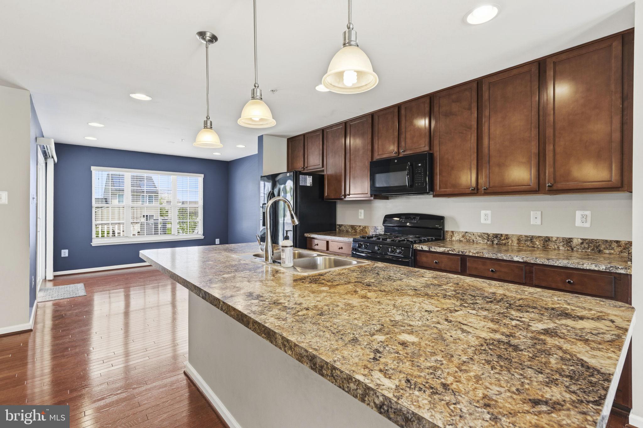 STANSBURY SHORES - Residential