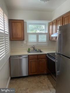 PALISADE GARDENS - Residential