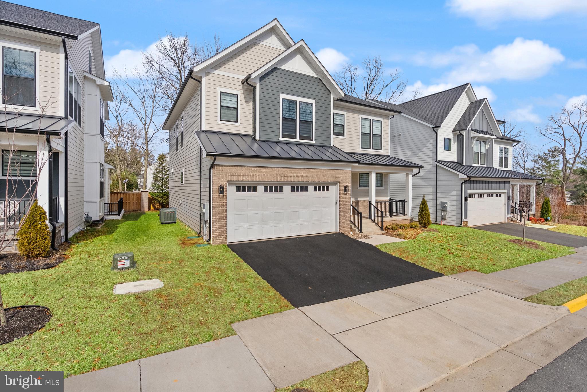 14664 BATTERY RIDGE LANE