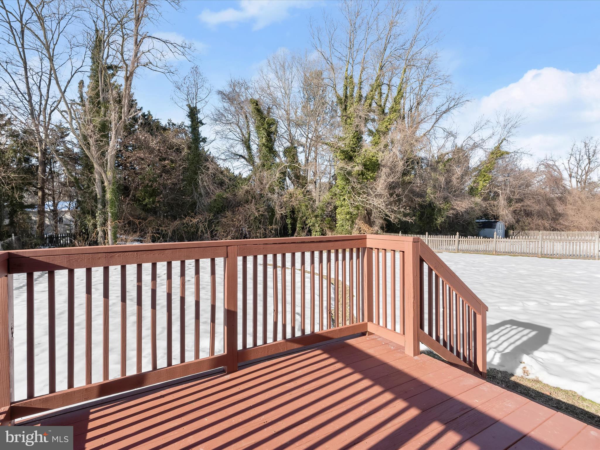 WAYLANDS - Residential