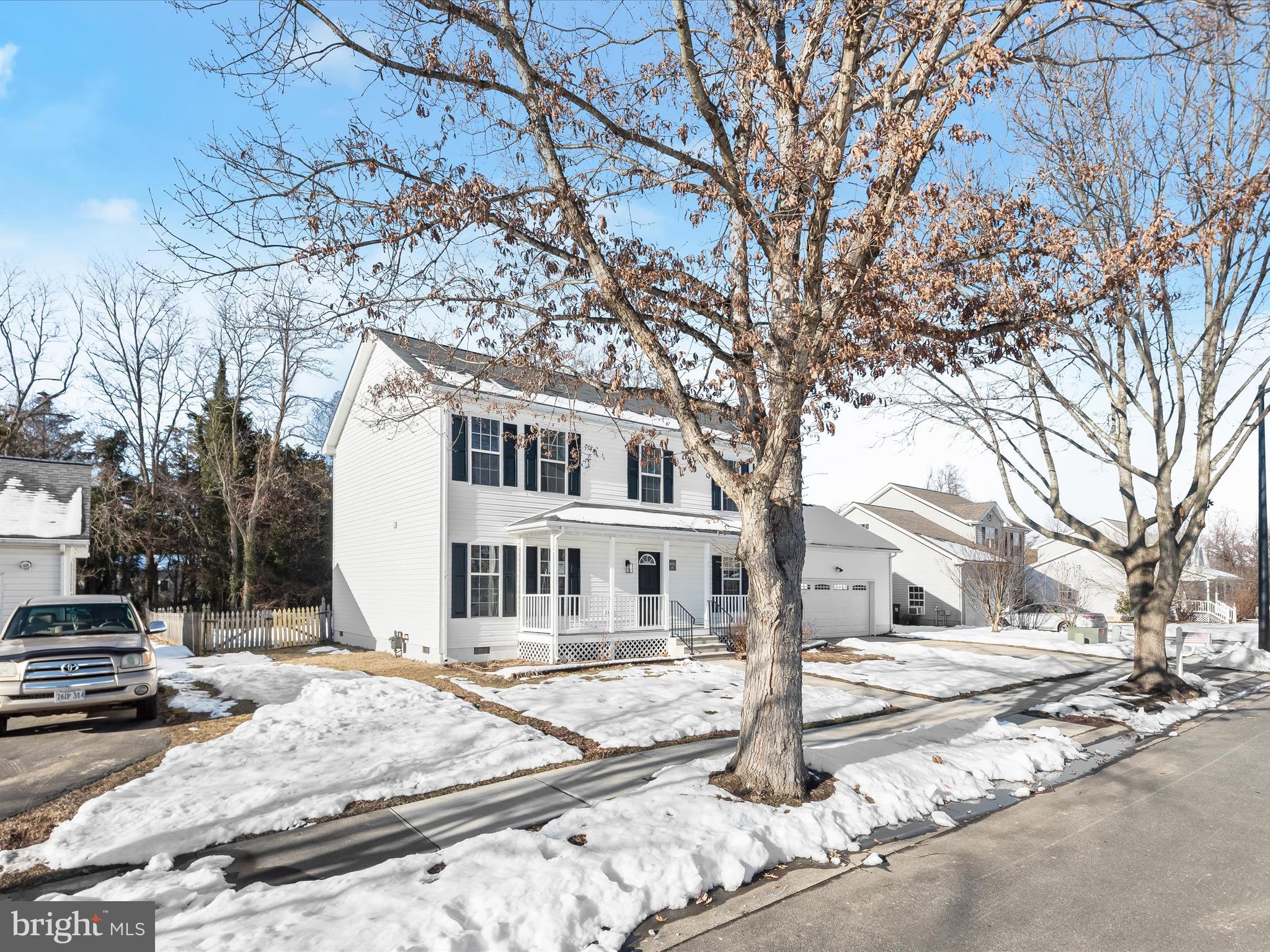 WAYLANDS - Residential