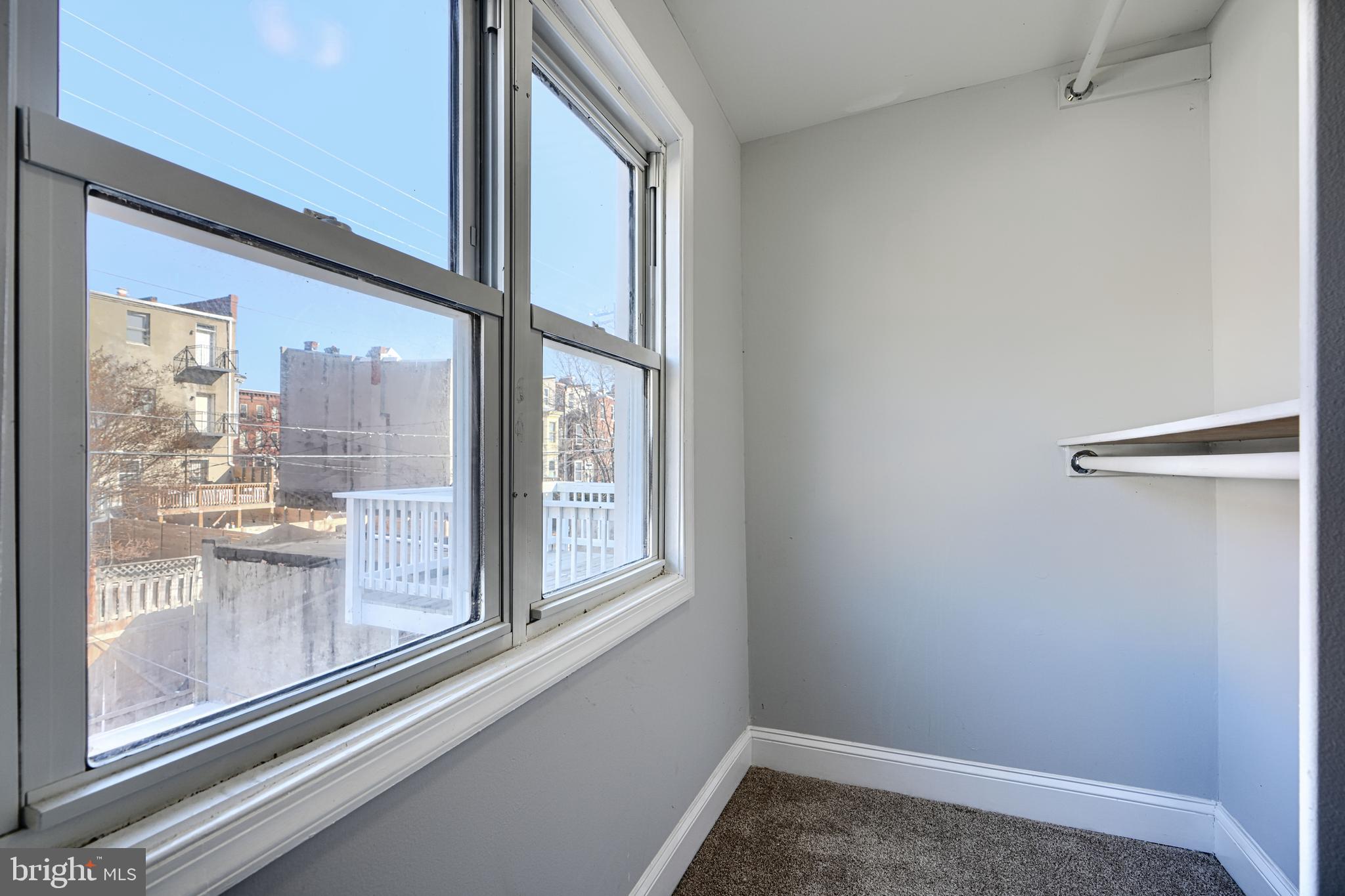 RESERVOIR HILL - Residential