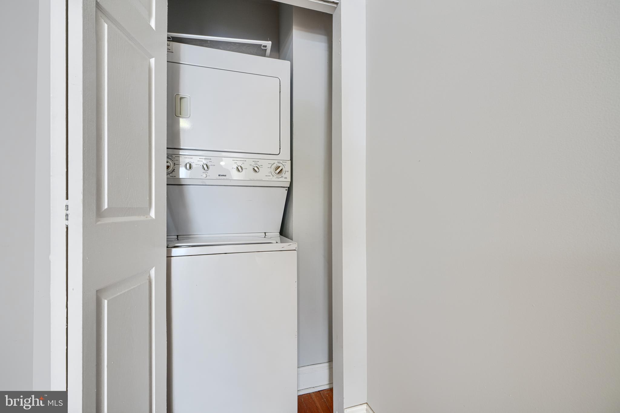 RESERVOIR HILL - Residential