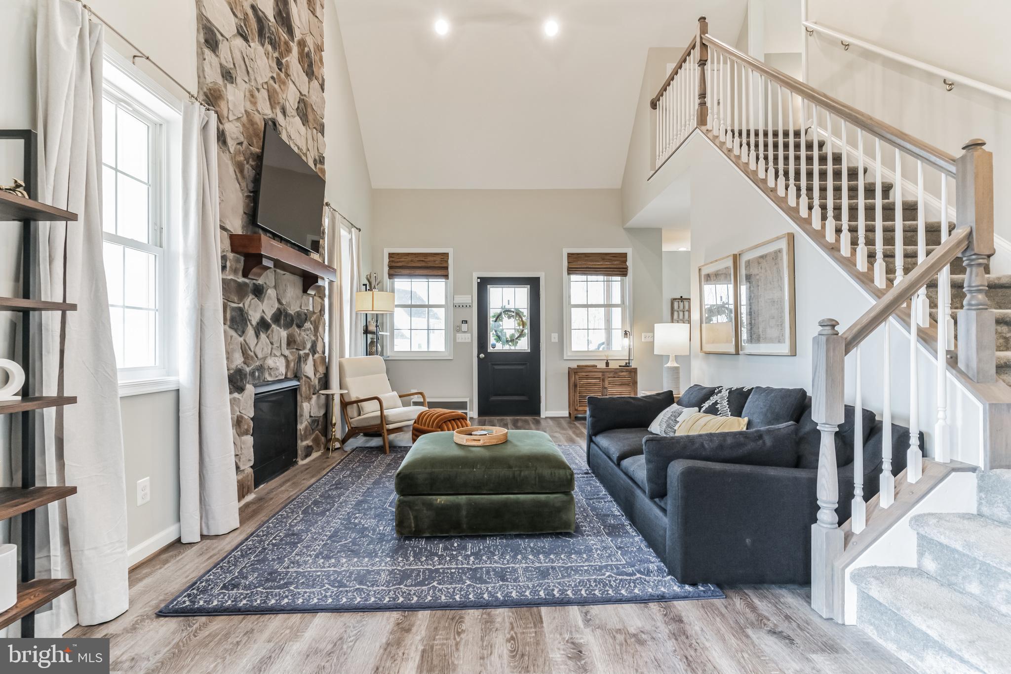 JUNEWOOD ESTATES - Residential