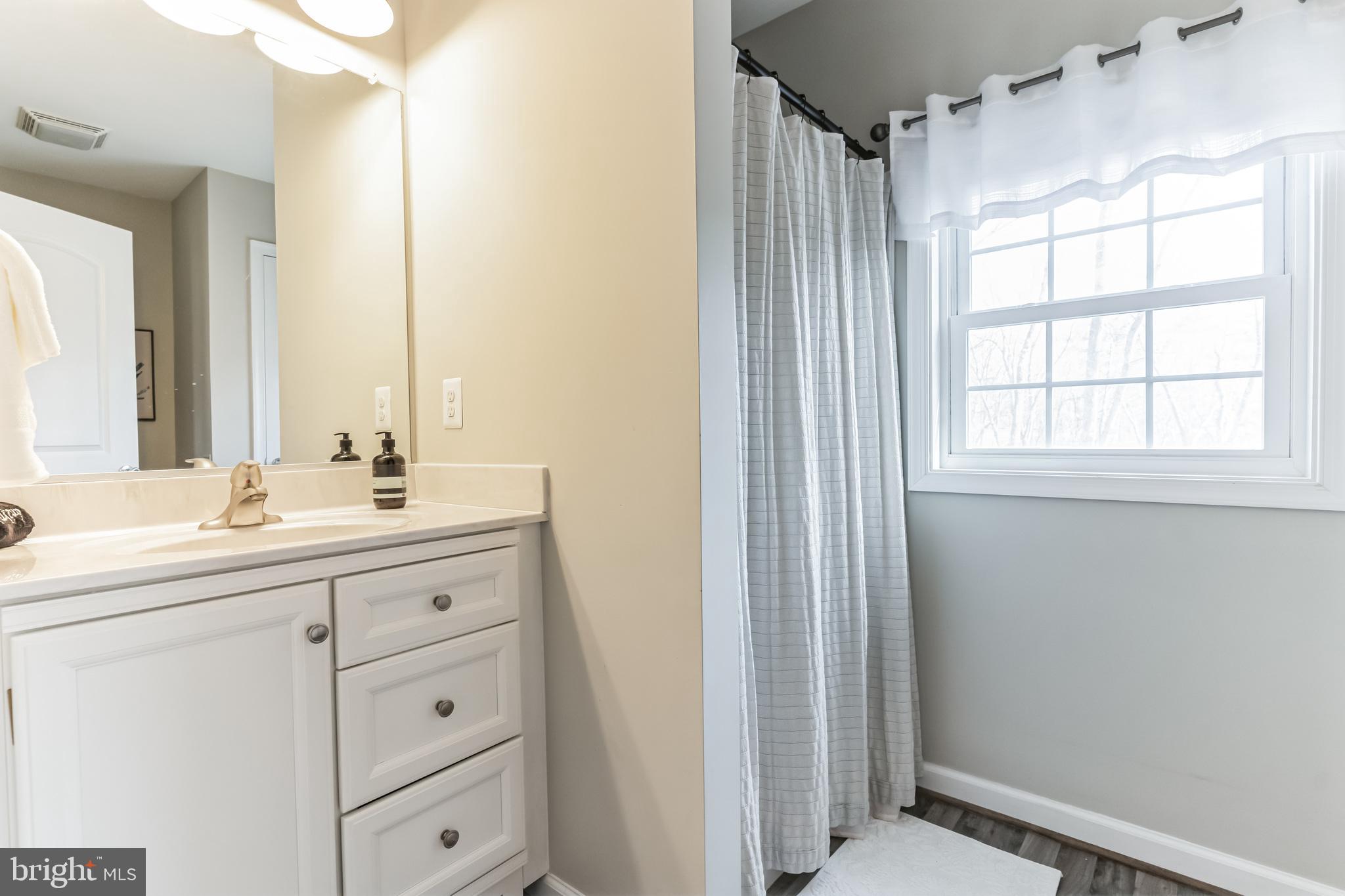 JUNEWOOD ESTATES - Residential