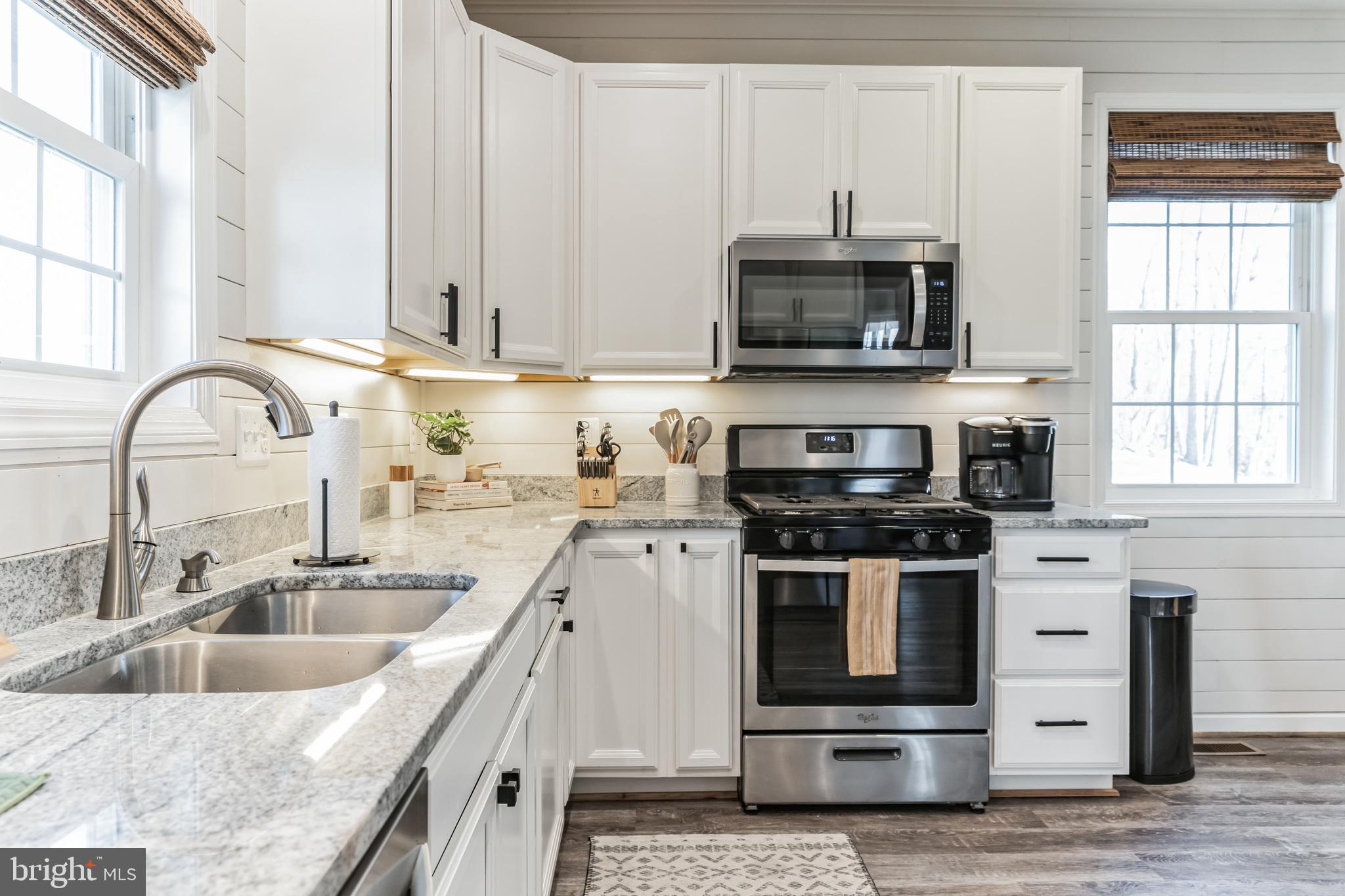 JUNEWOOD ESTATES - Residential