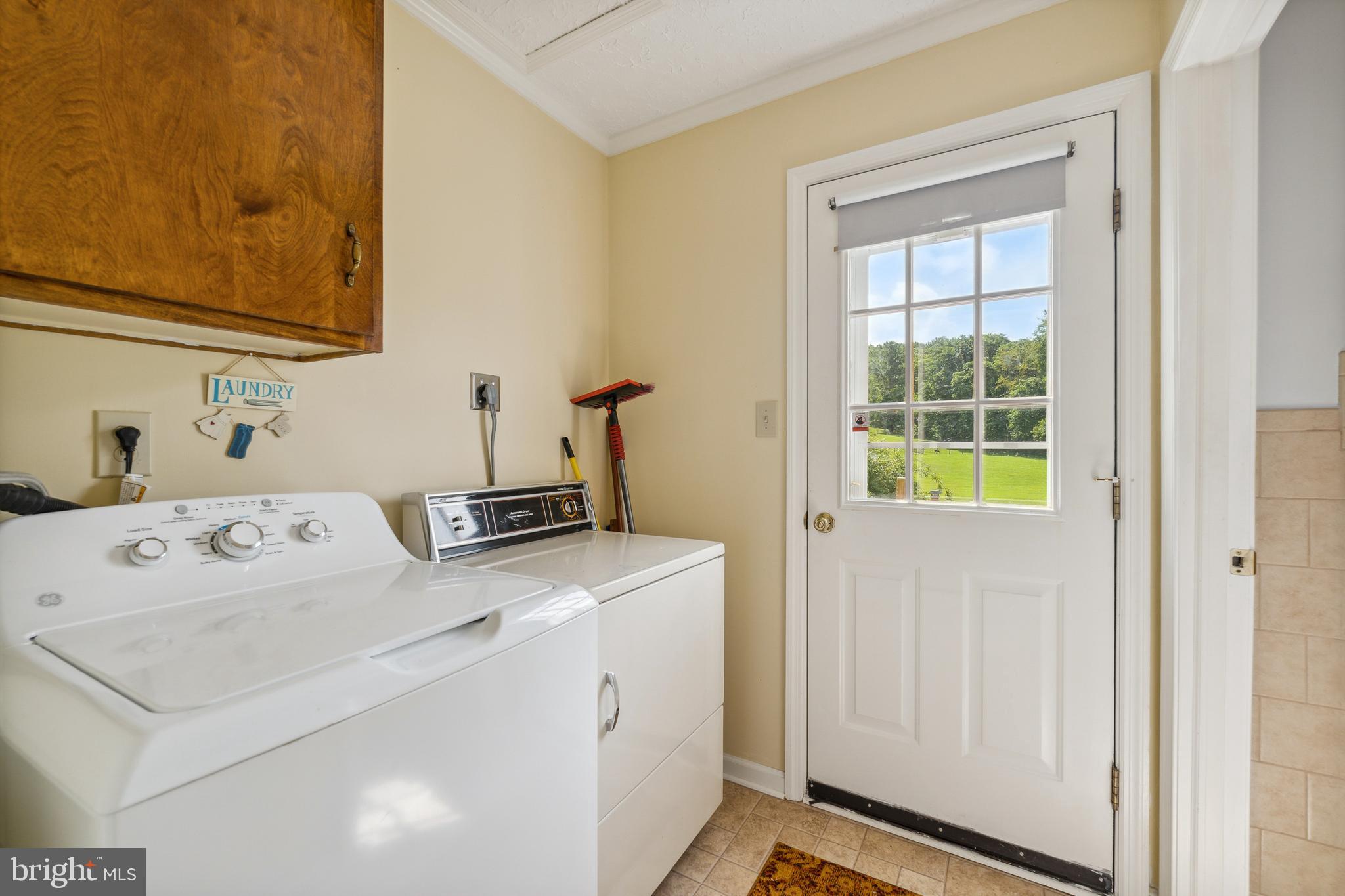 LAKE ATHLONE ESTATES - Residential