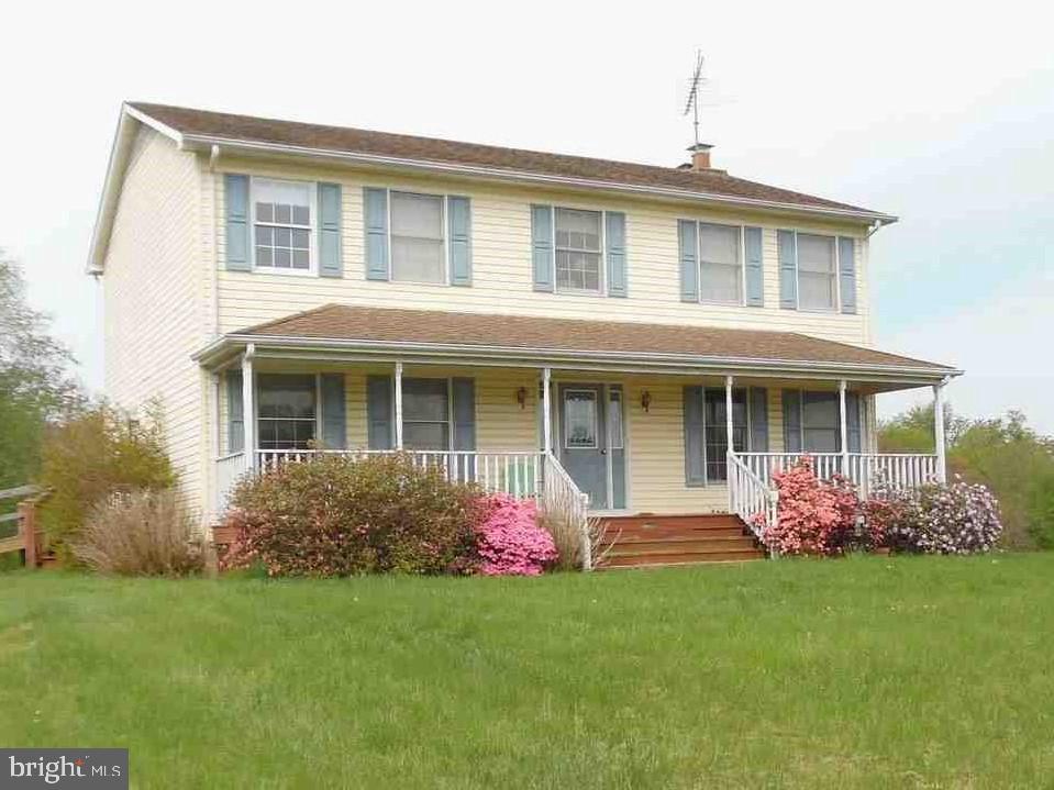 LAKE ATHLONE ESTATES - Residential