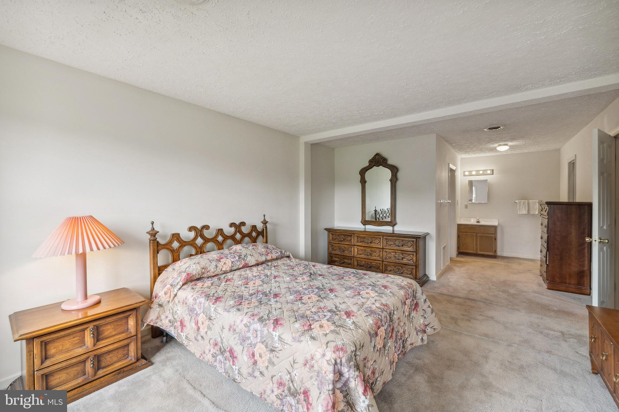 LAKE ATHLONE ESTATES - Residential