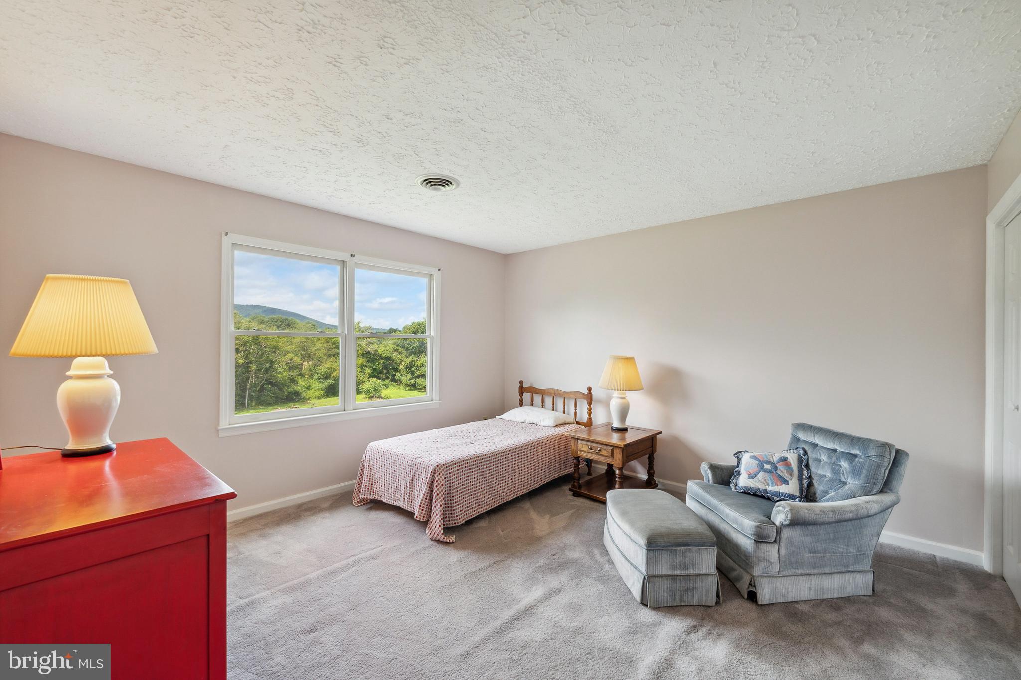 LAKE ATHLONE ESTATES - Residential