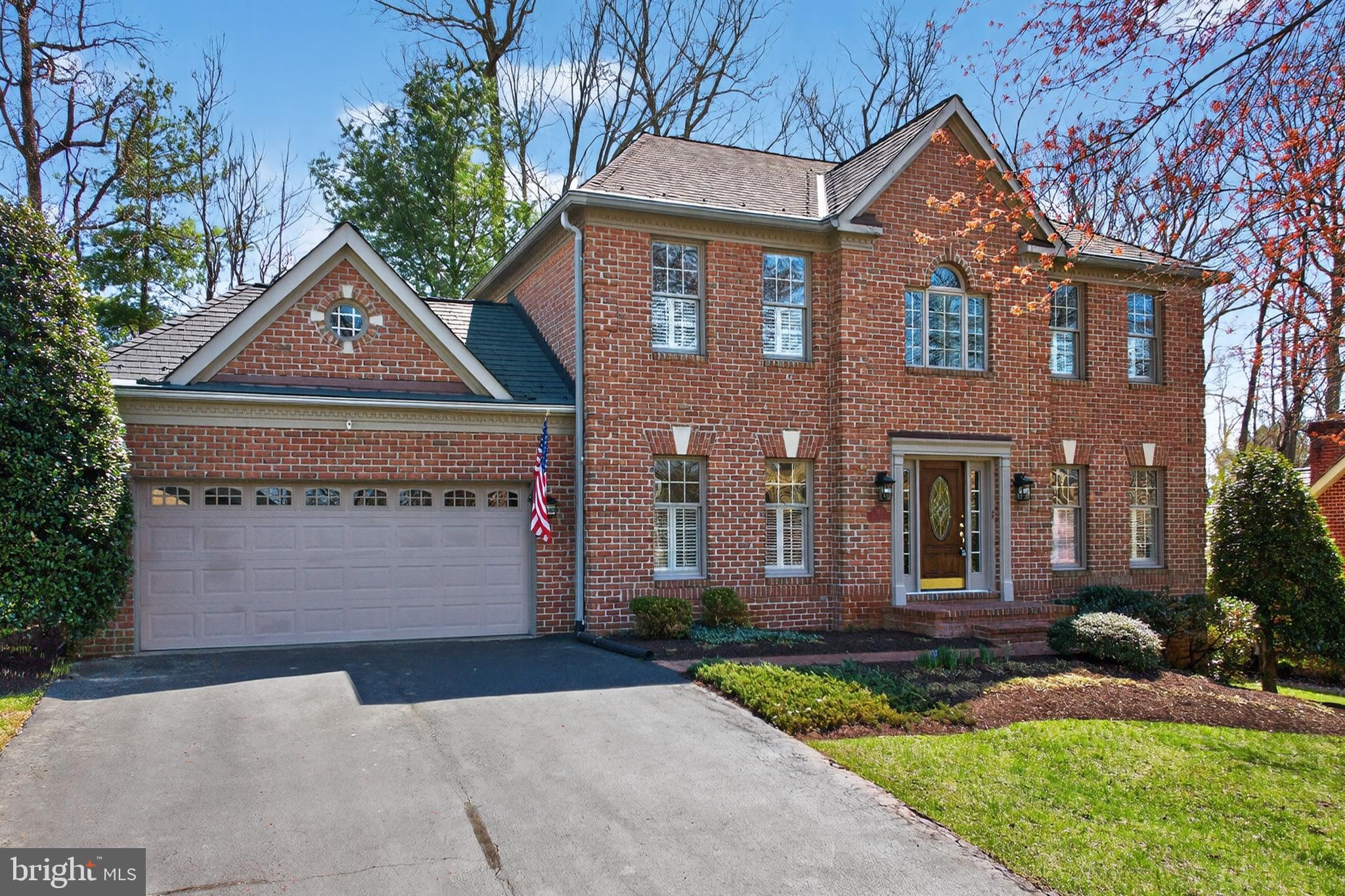 150 S SOUTH RIVER LANDING ROAD