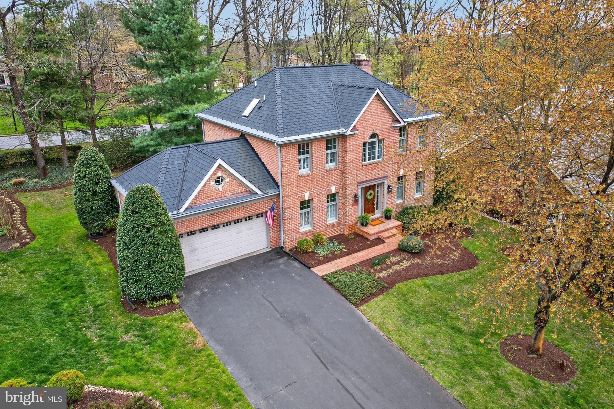 150 S SOUTH RIVER LANDING ROAD