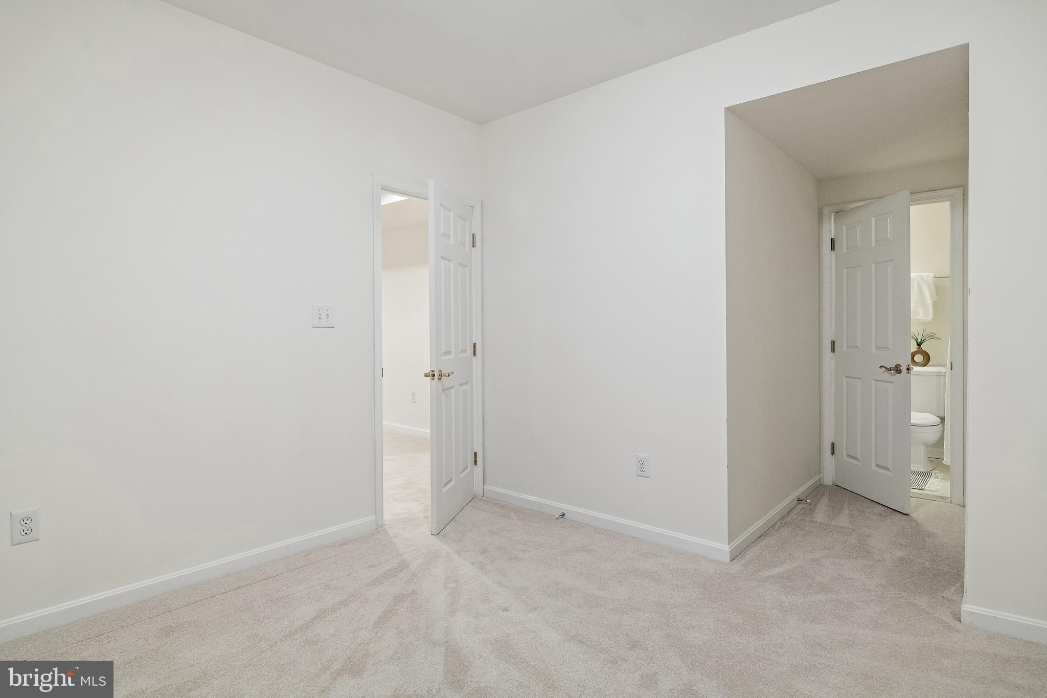 SOUTH RIVER LANDING - Residential