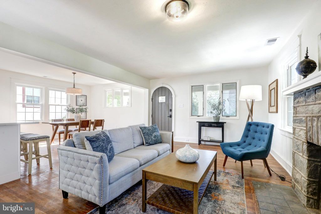 Photo of 225 Lynbrooke Road, SPRINGFIELD, PA 19064 (MLS # PADE2093984)