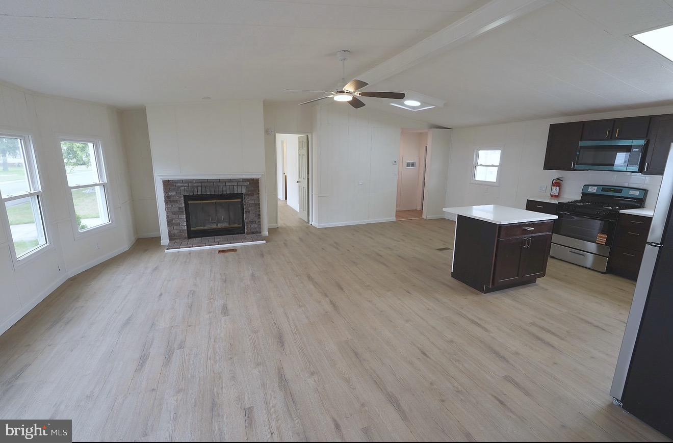 434 COUNTRY LANE