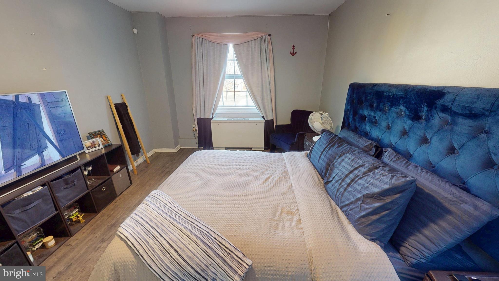 MONTPELIER VILLAGE - Residential