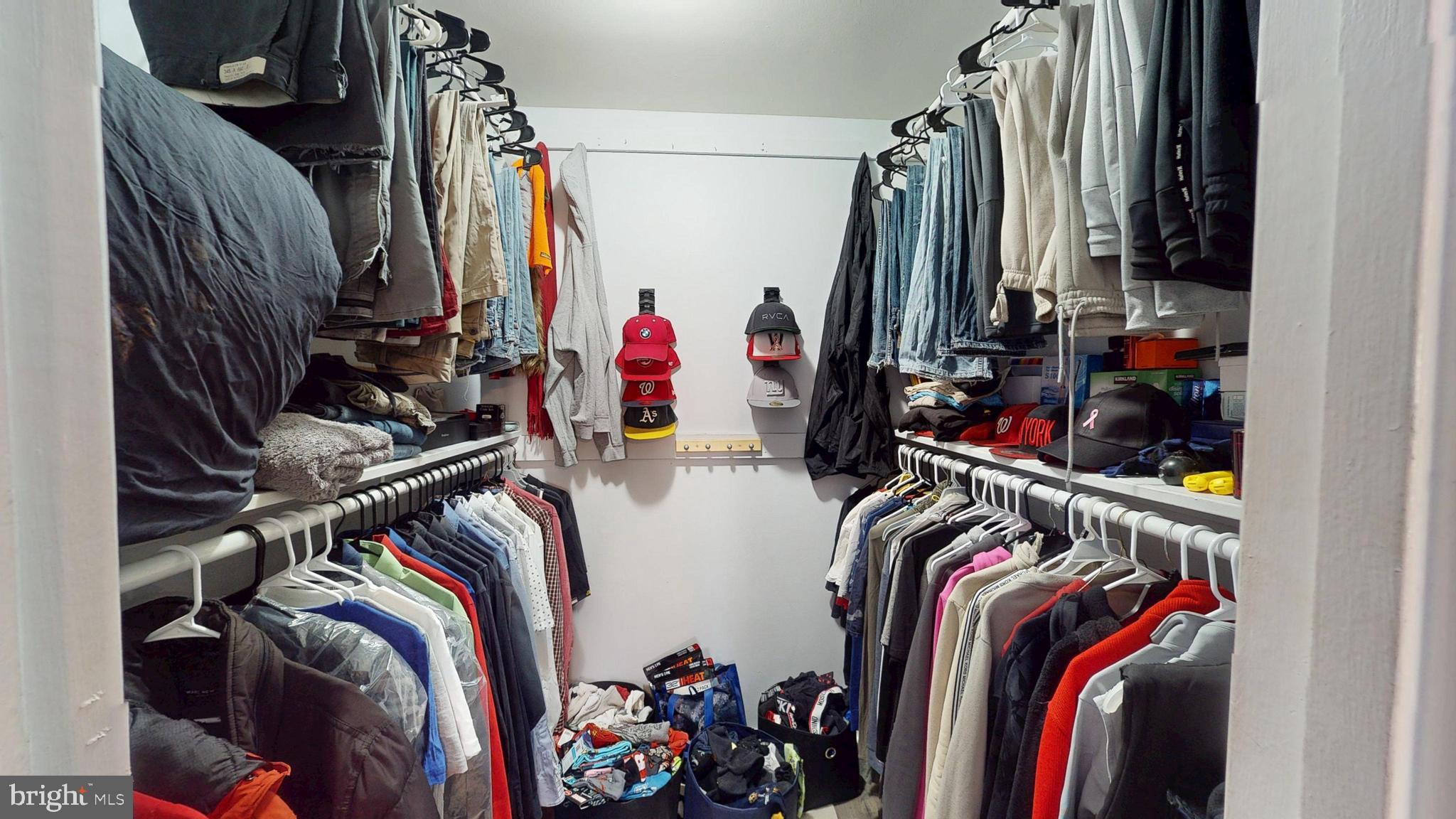 MONTPELIER VILLAGE - Residential